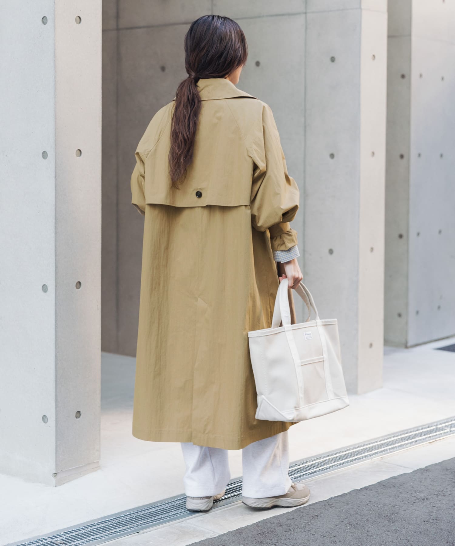 袖ボリュームスタンドコート(Free BEIGE): アウター｜URBAN RESEARCH