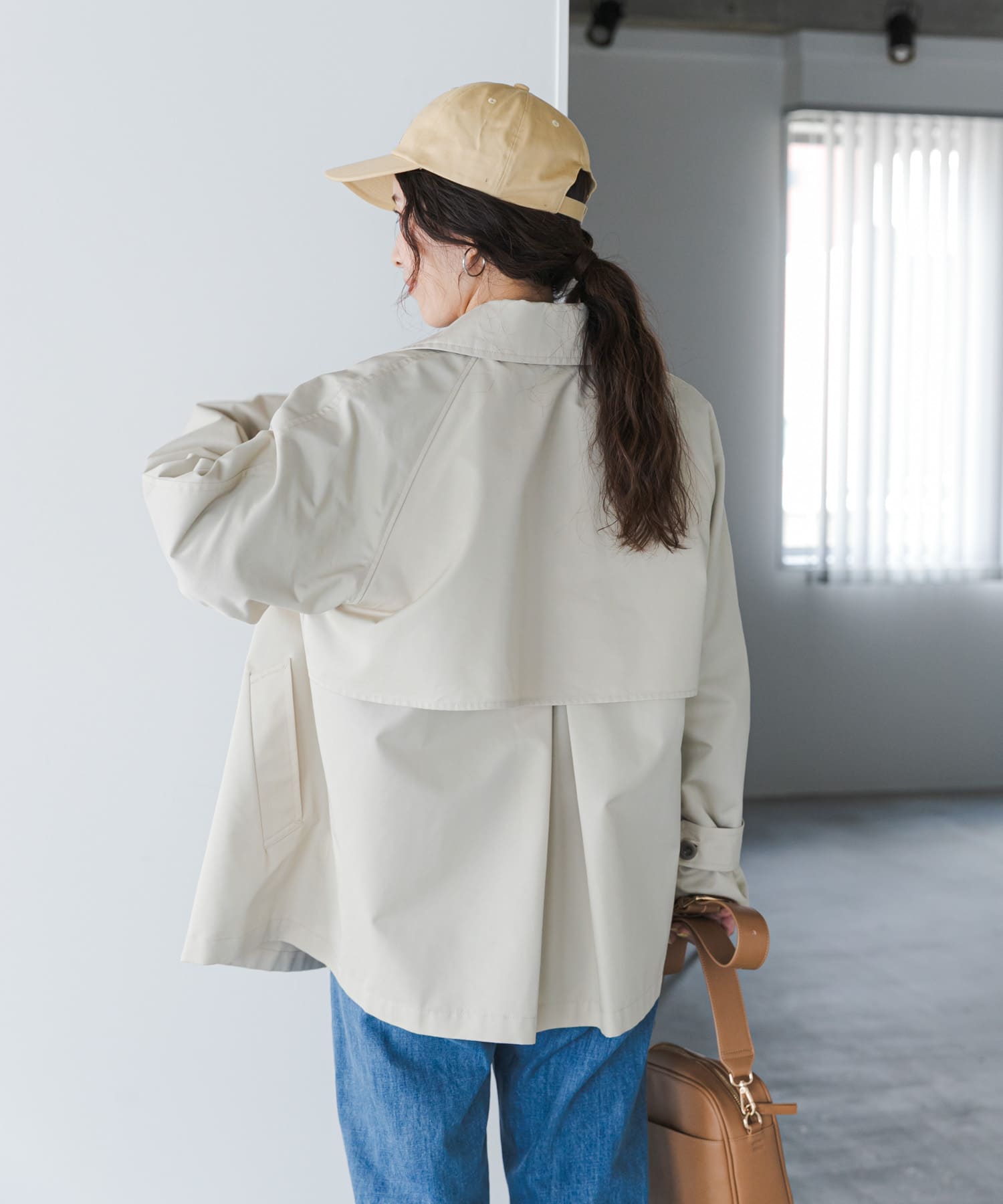 L.BEIGE