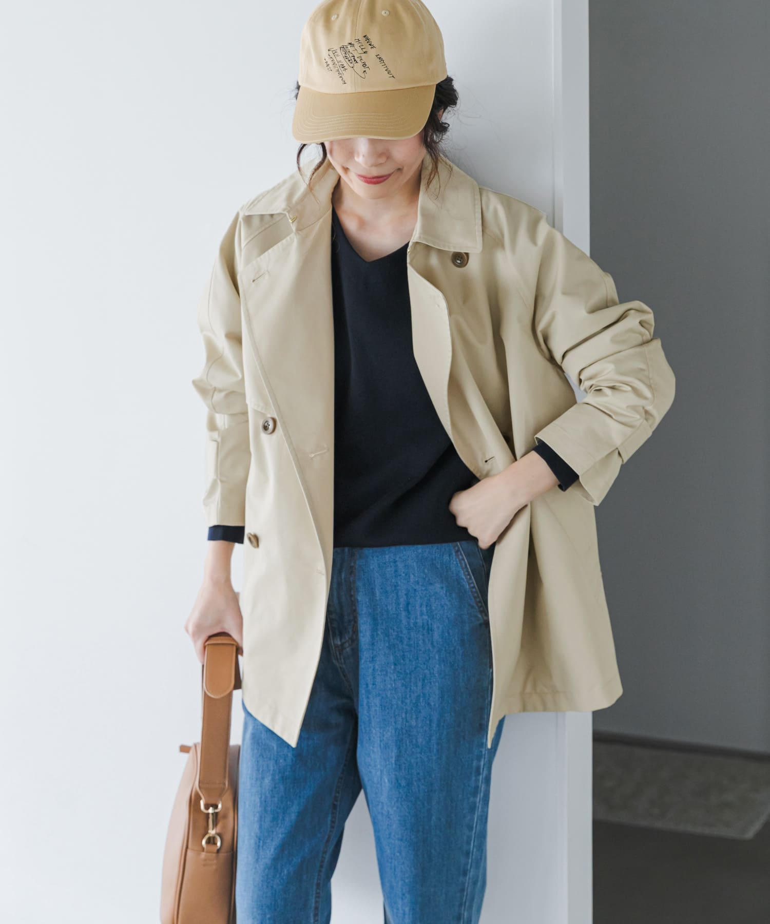 L.BEIGE