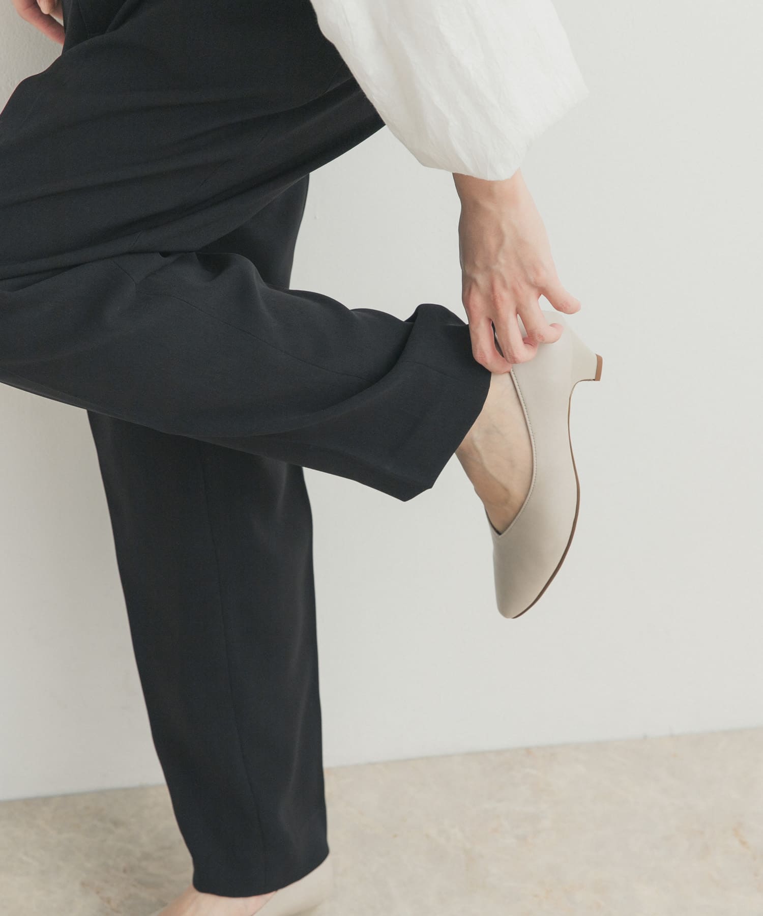 ソフトヒールパンプス L.GREIGE 36