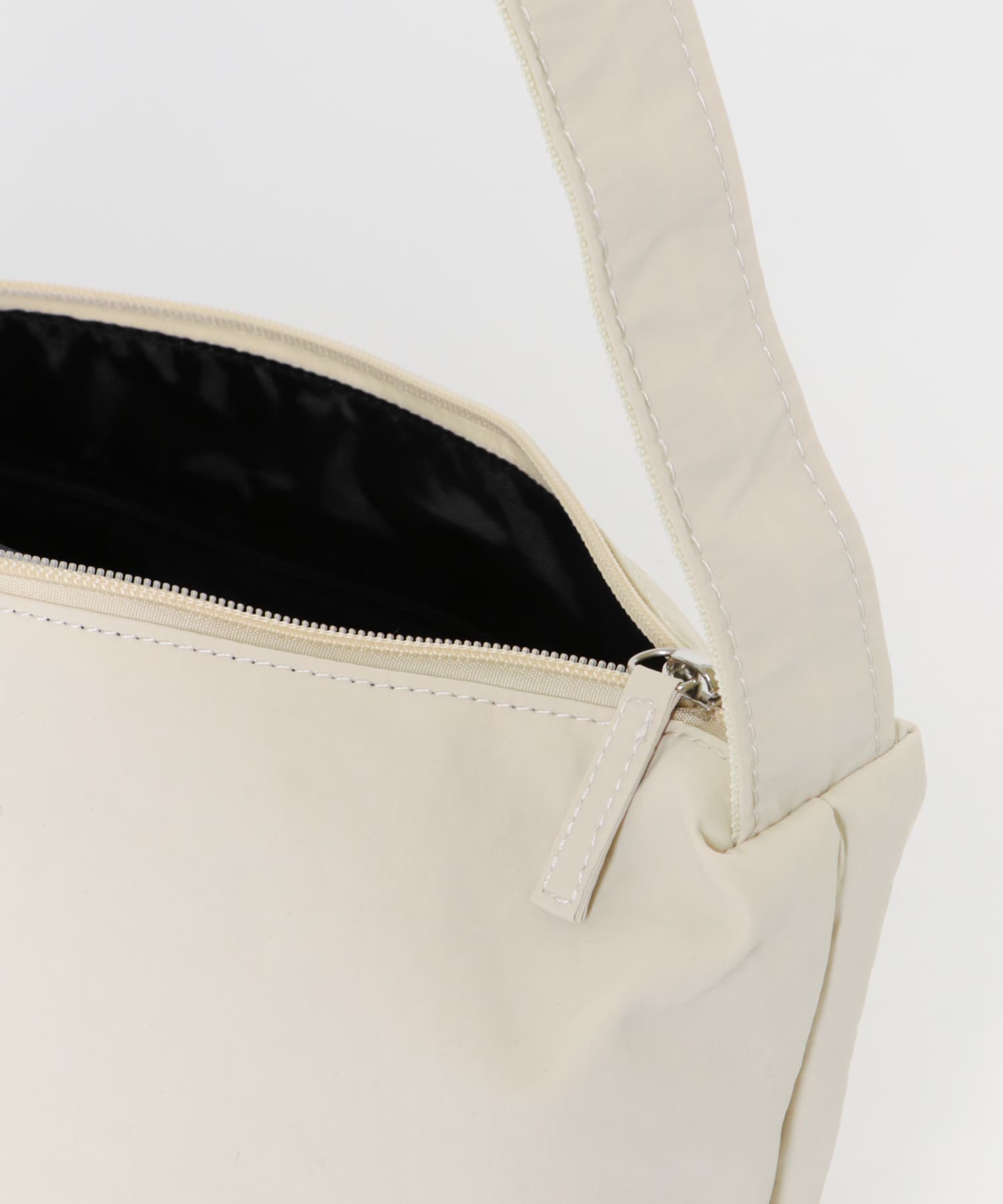 ウォッシャブルミニショルダー L.BEIGE One