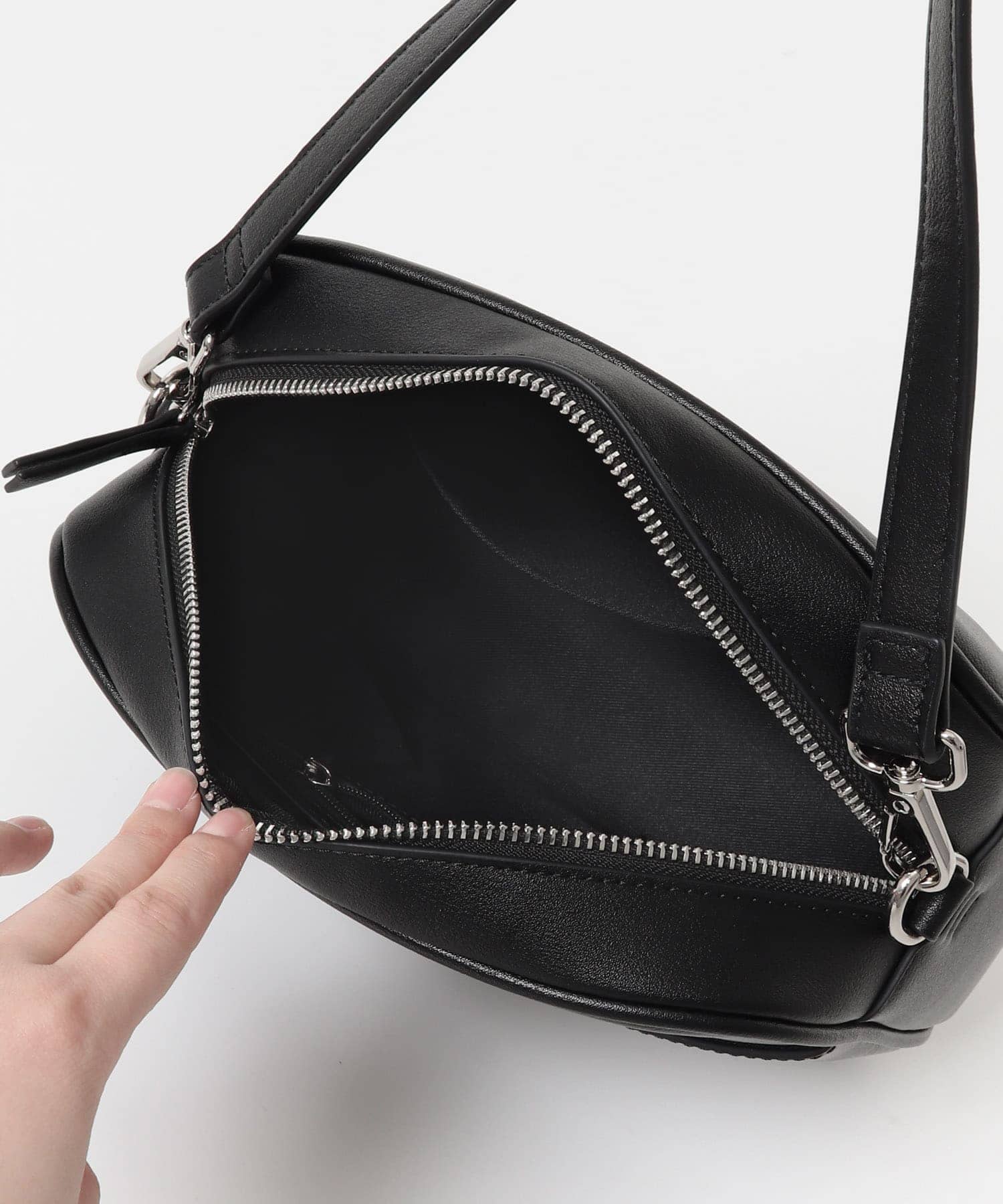 2WAYスクエアショルダーバッグ BLACK One