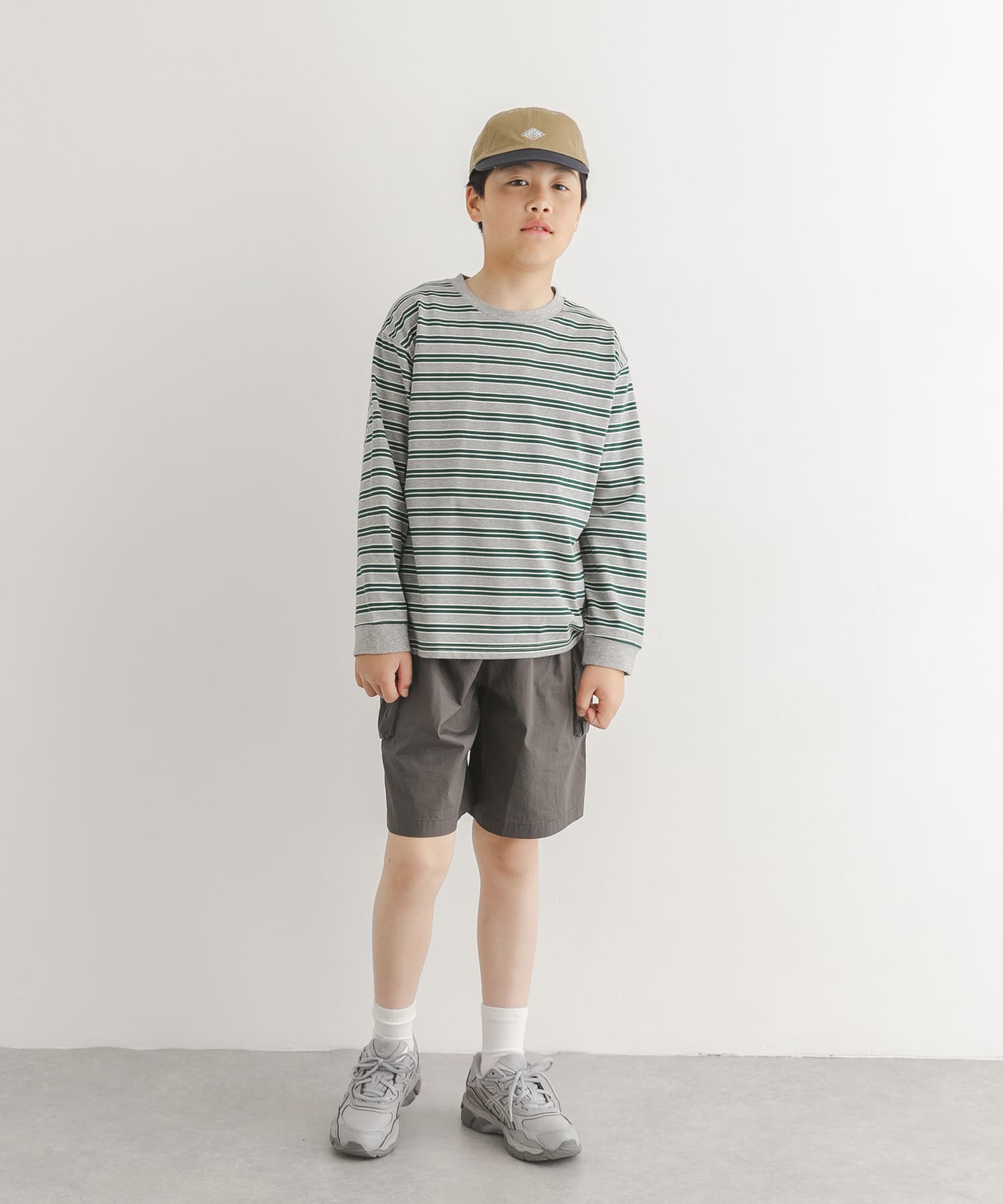 TOP GRAY