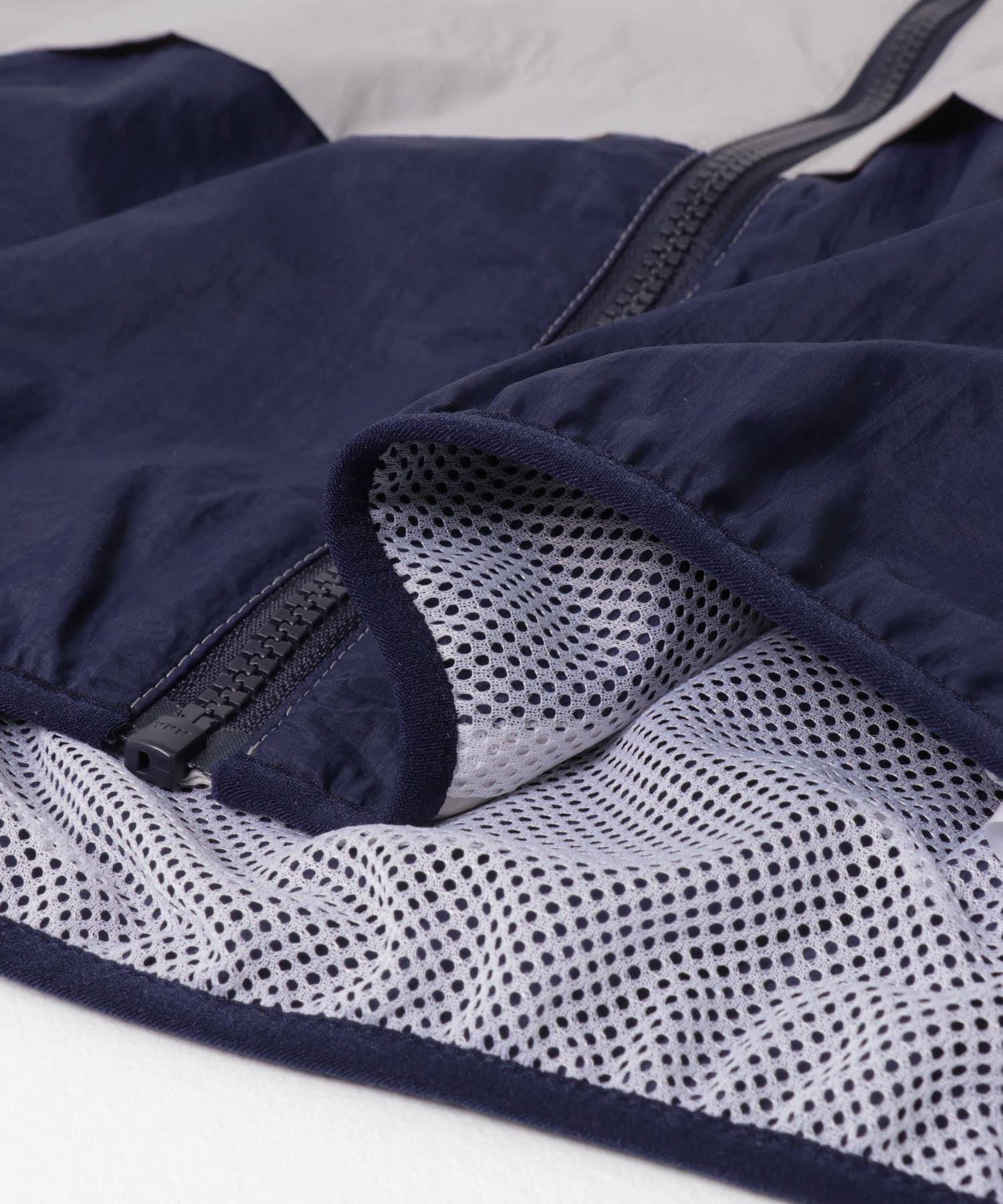 『150サイズあり』パッカブルウィンドブレーカー(KIDS) GRAY×NAVY 105(100-110)