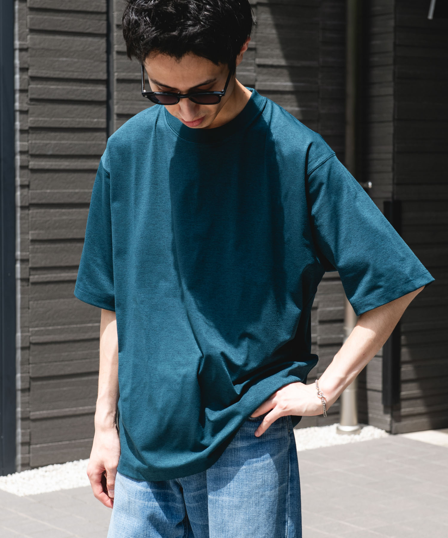 BLUE GREEN