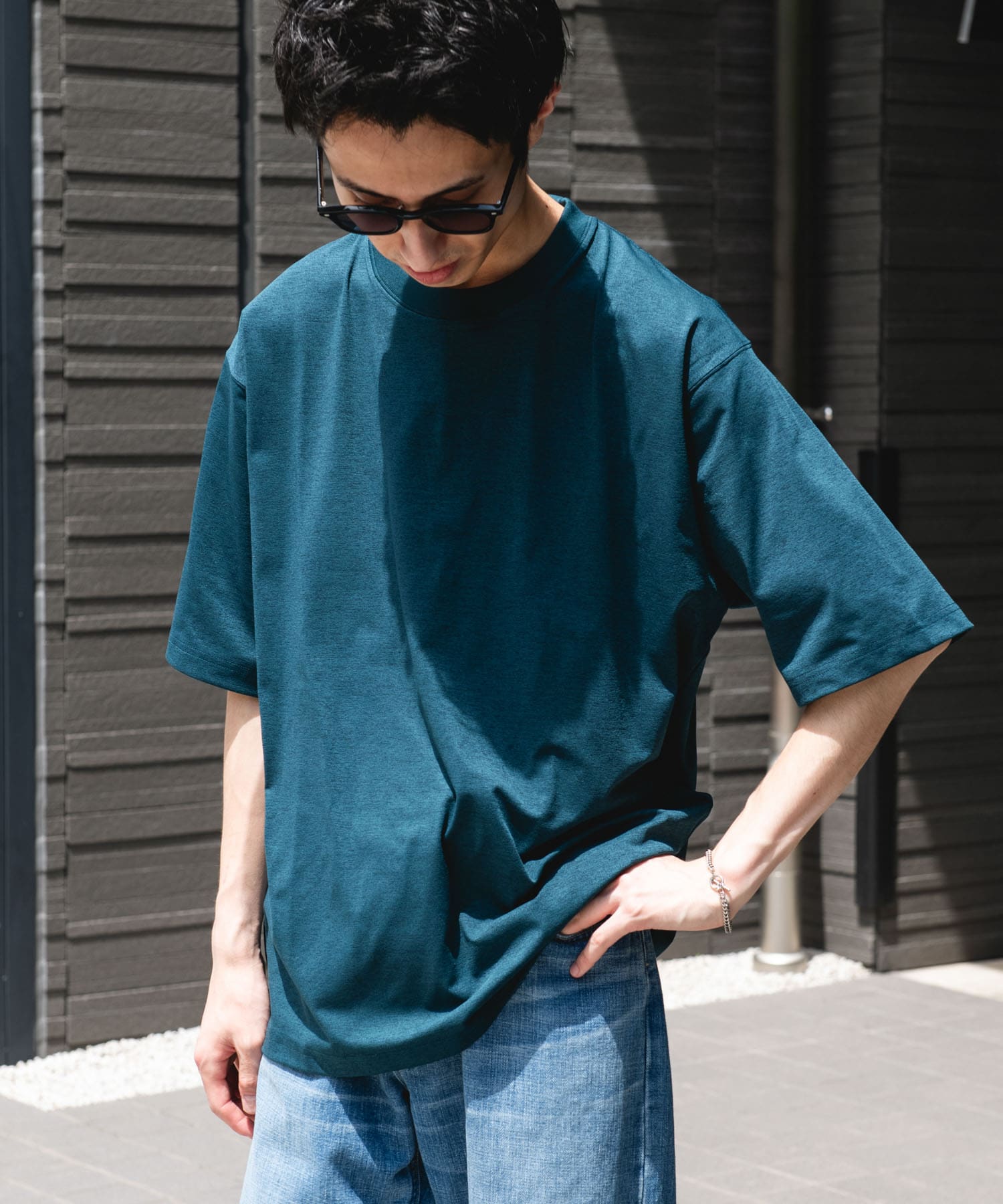 BLUE GREEN