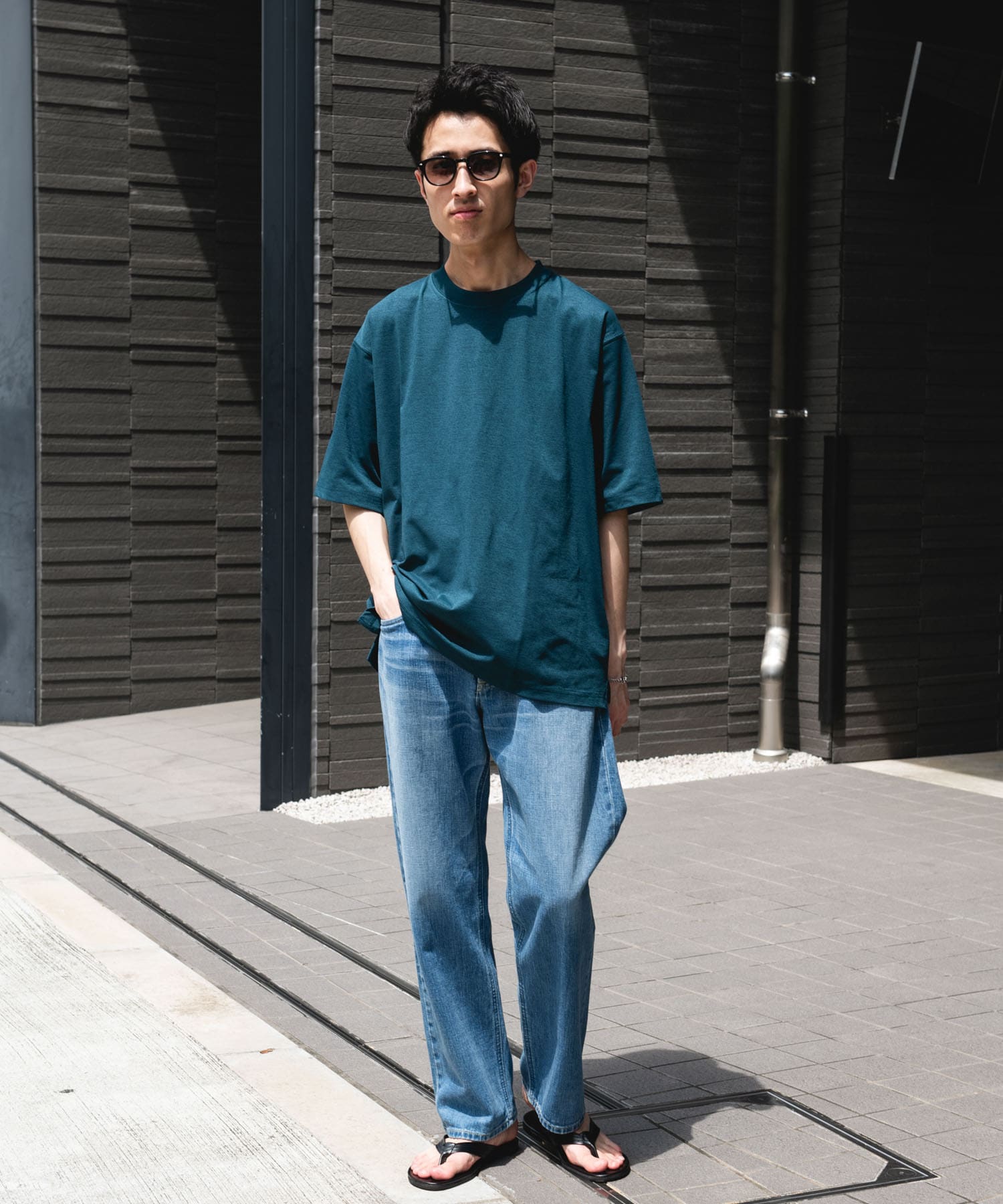BLUE GREEN