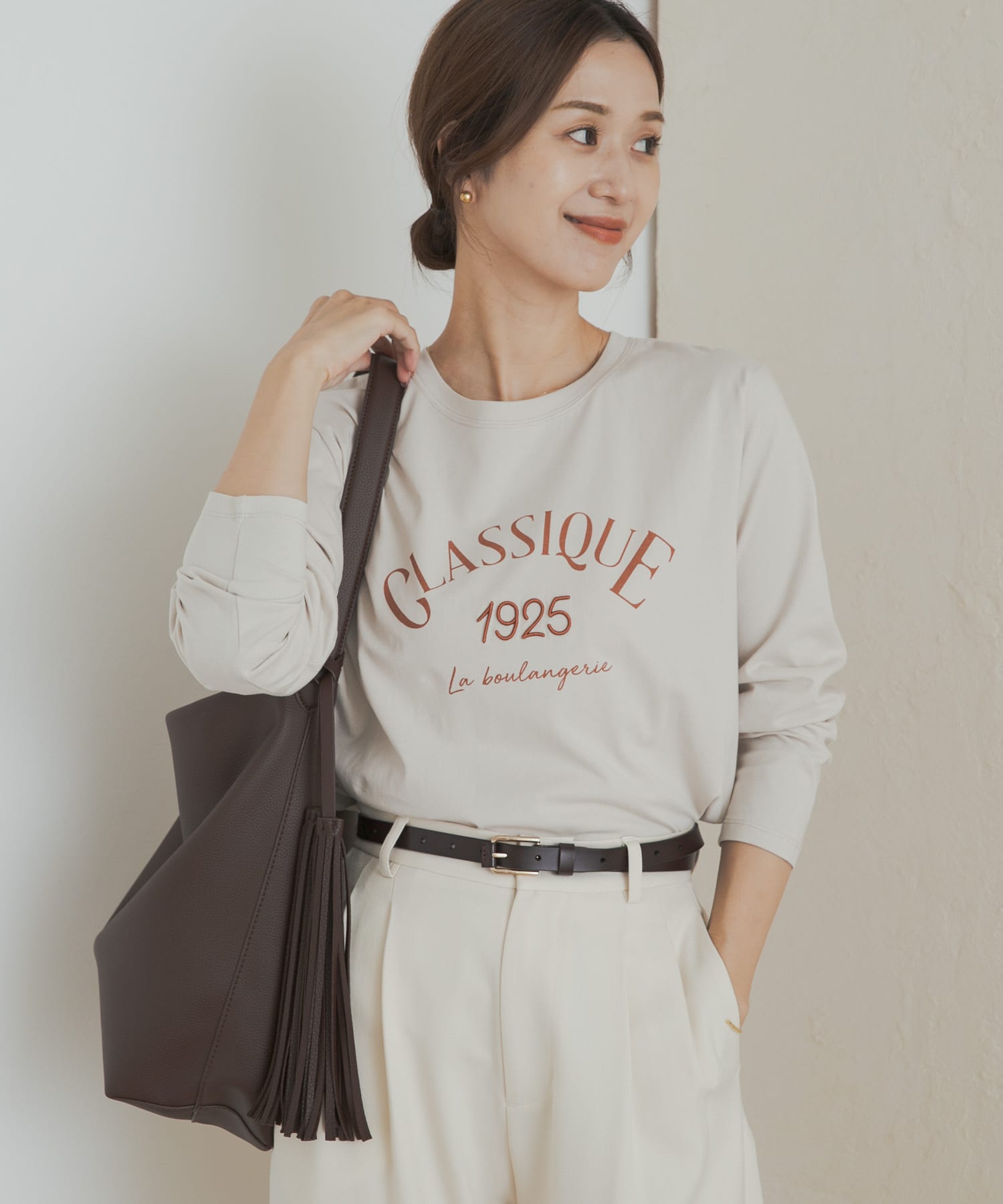 ロゴプリント＋刺しゅうロングTシャツ