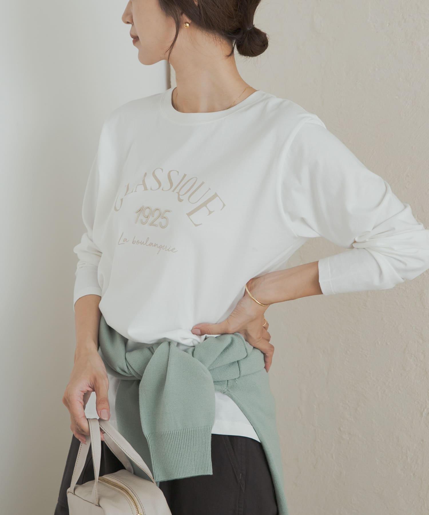 ロゴプリント＋刺しゅうロングTシャツ