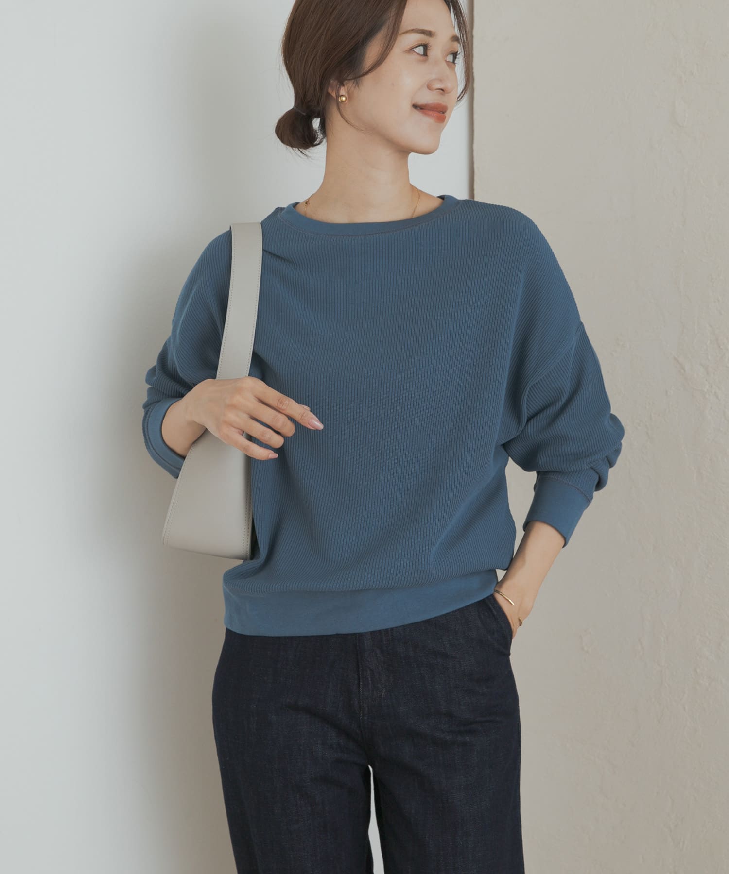 タックフライスロングスリーブTシャツ