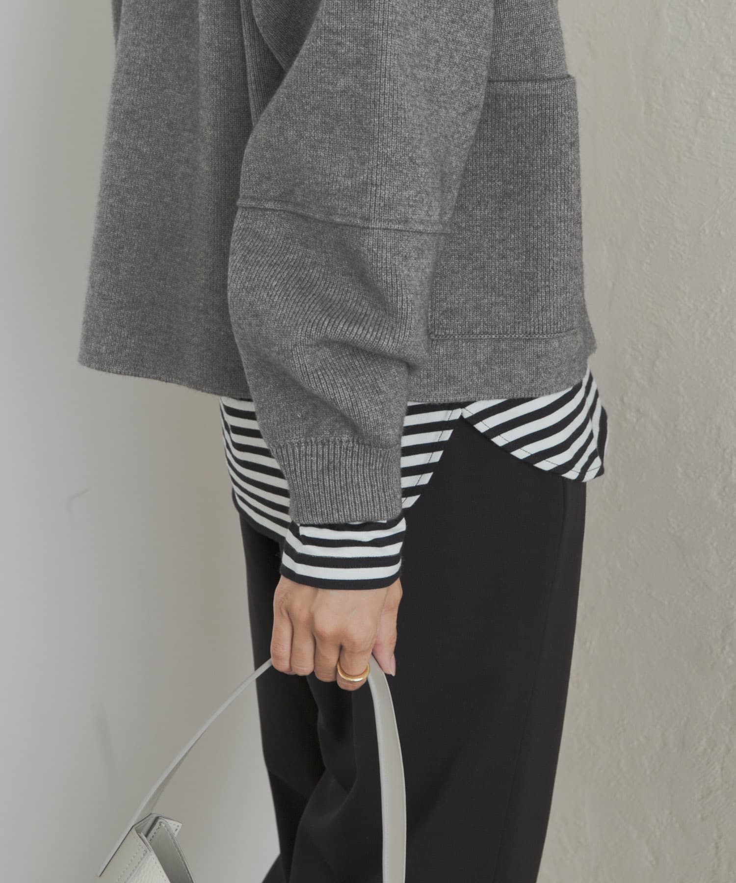 コットンラウンドヘムカットソー OFF × BLK S