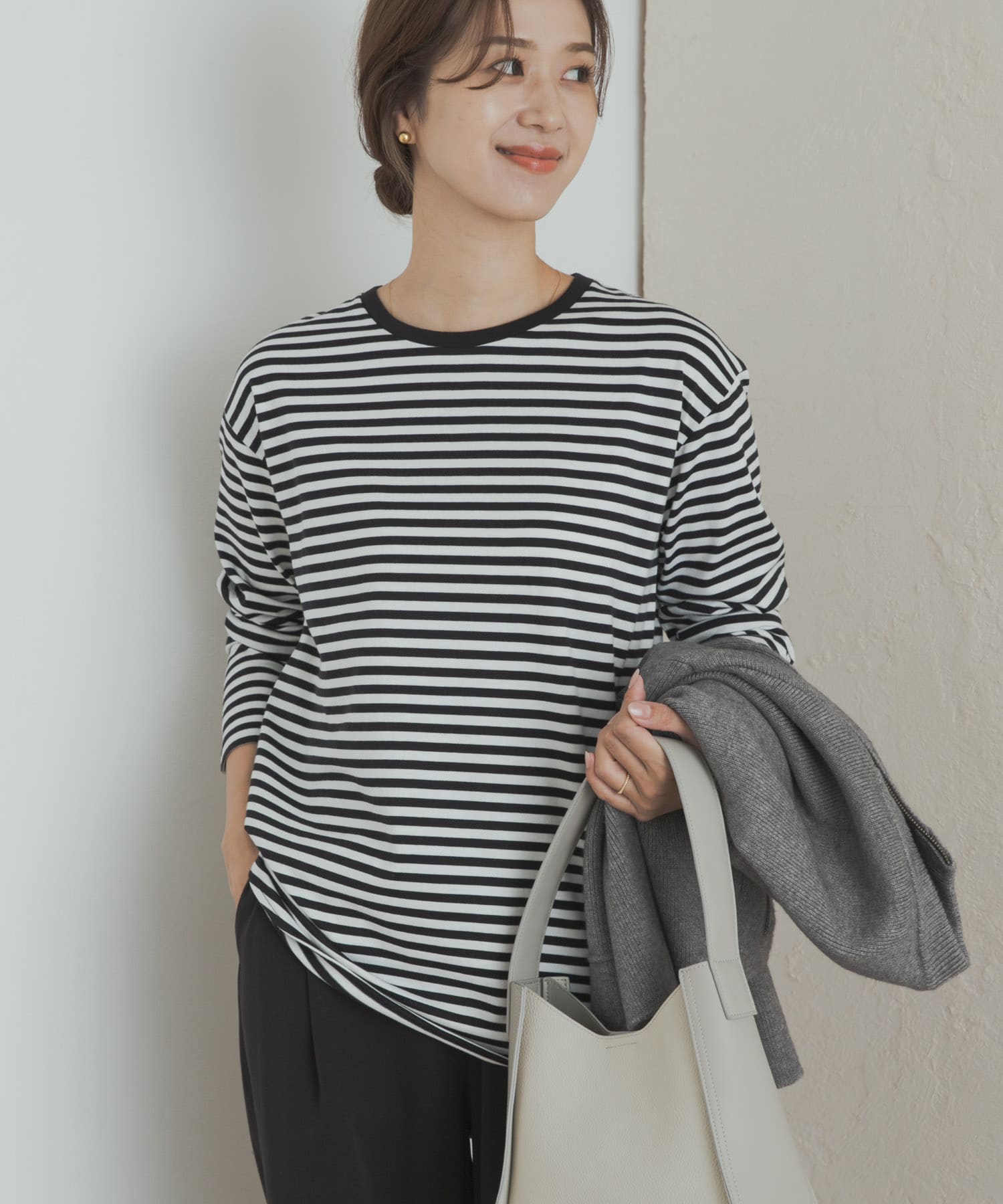 コットンラウンドヘムカットソー OFF × BLK S