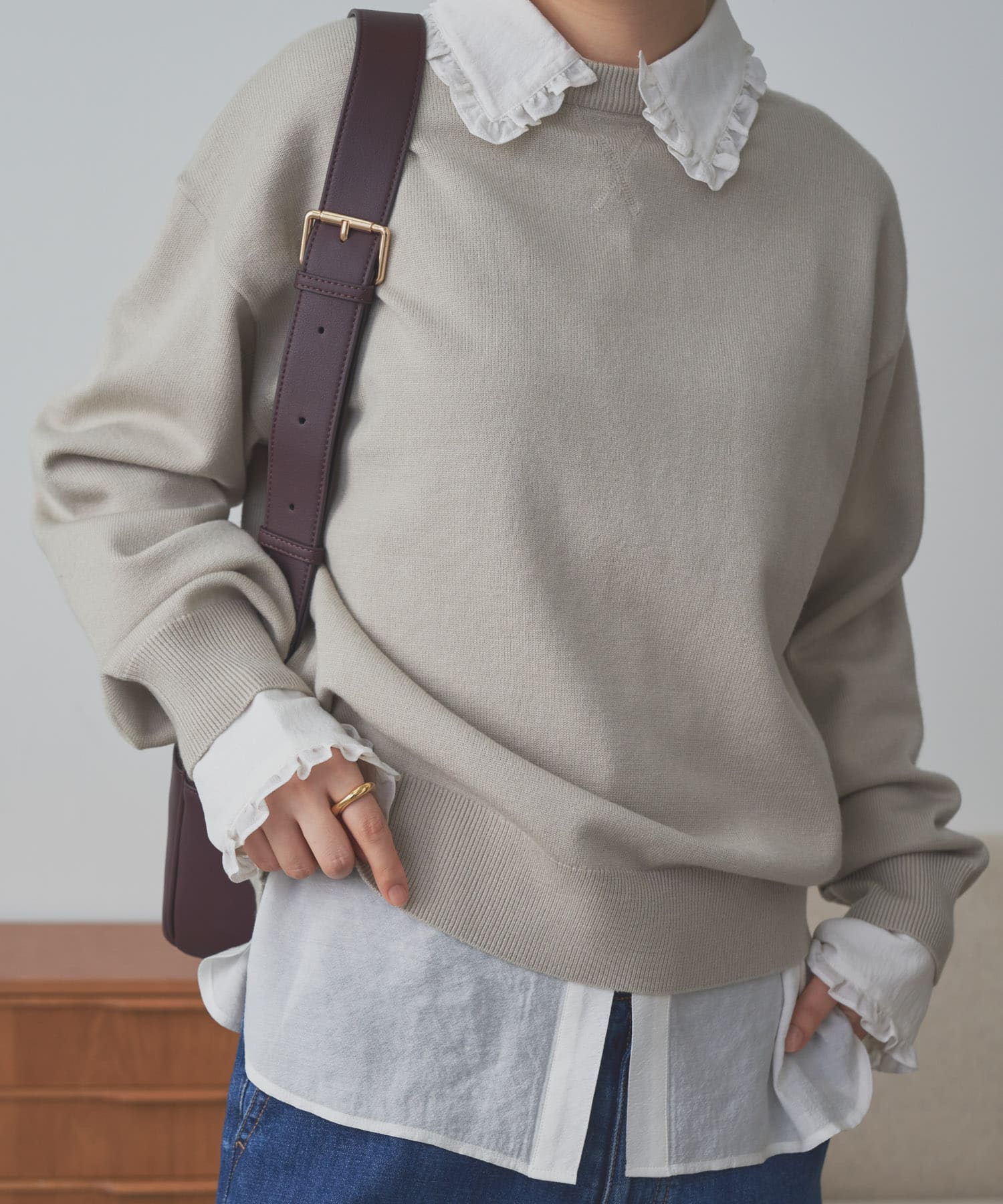 フリルカラーブラウス OFF M