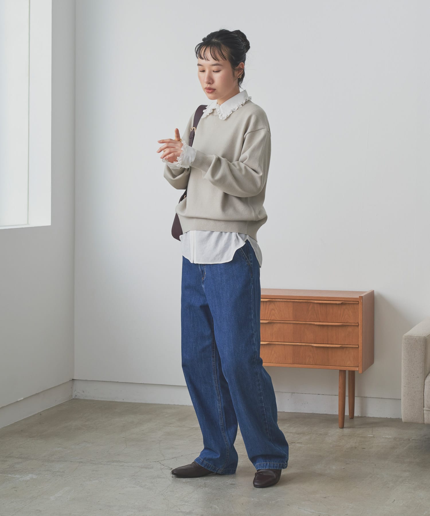 フリルカラーブラウス OFF M