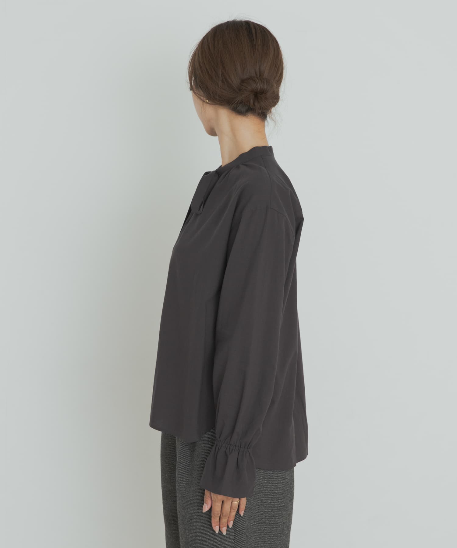 コットンレーヨンリボンブラウス CHARCOAL M