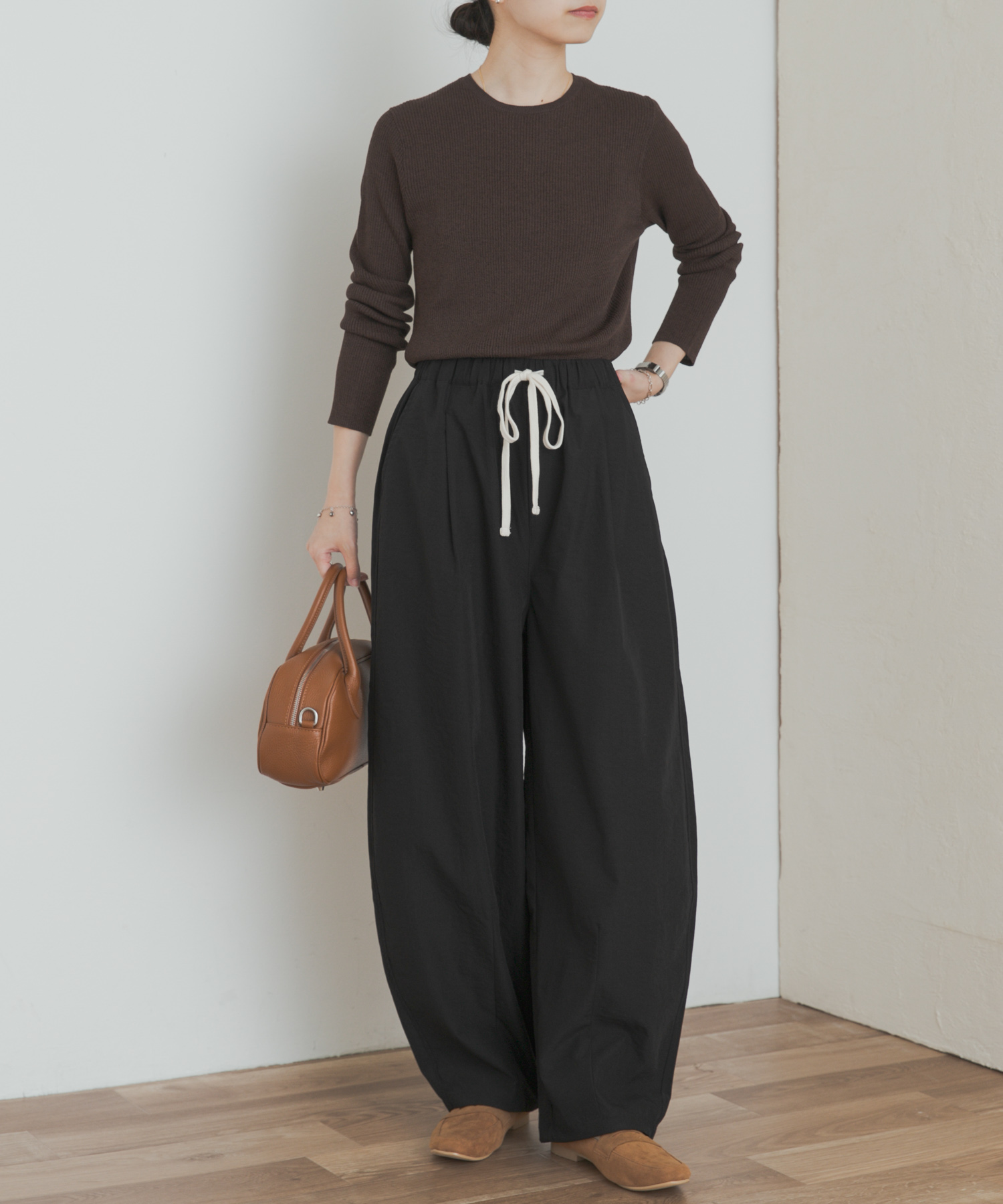 ドロストコクーンパンツ