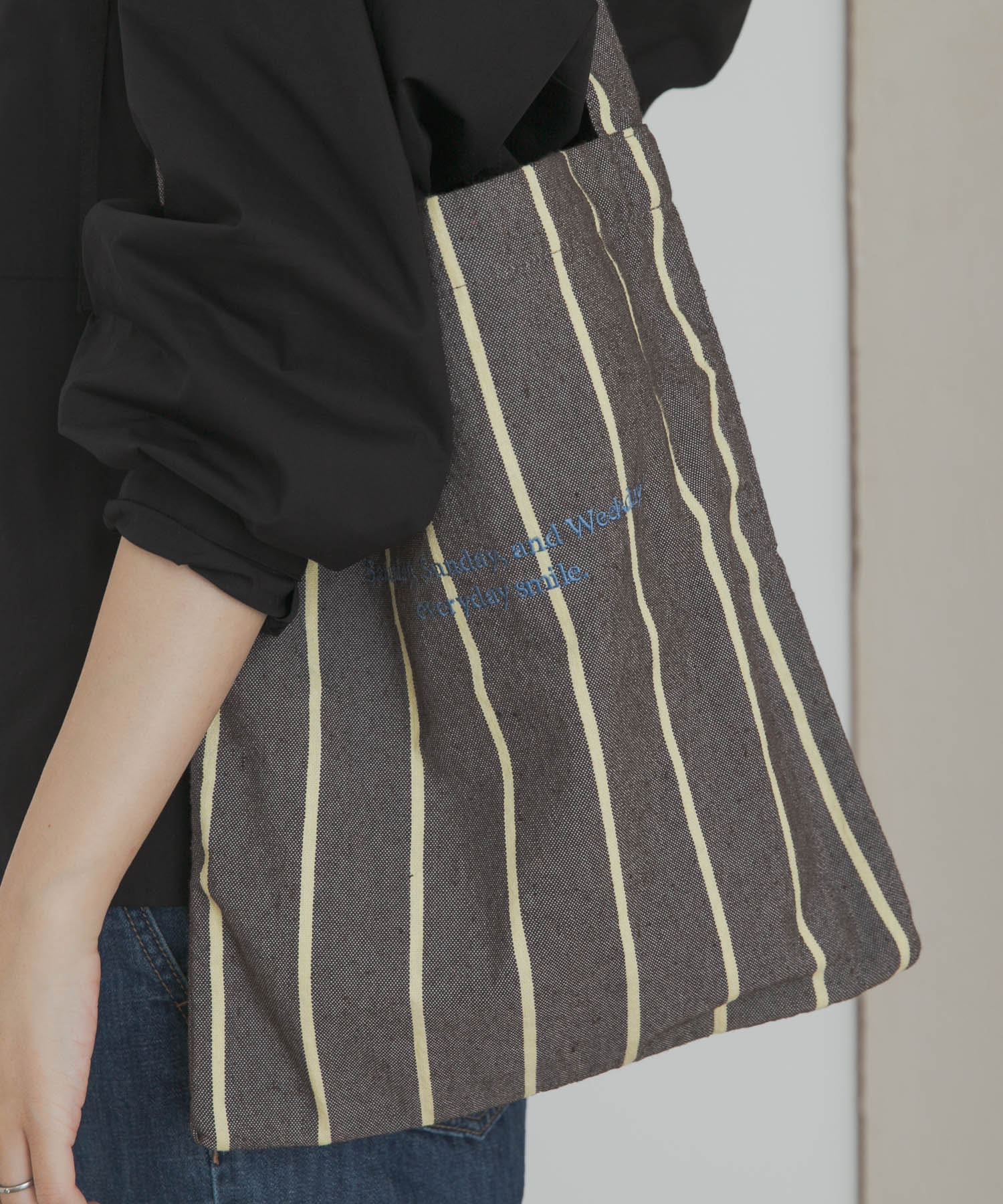 『別注』beej×DOORS　ロゴエコバッグ BROWN one