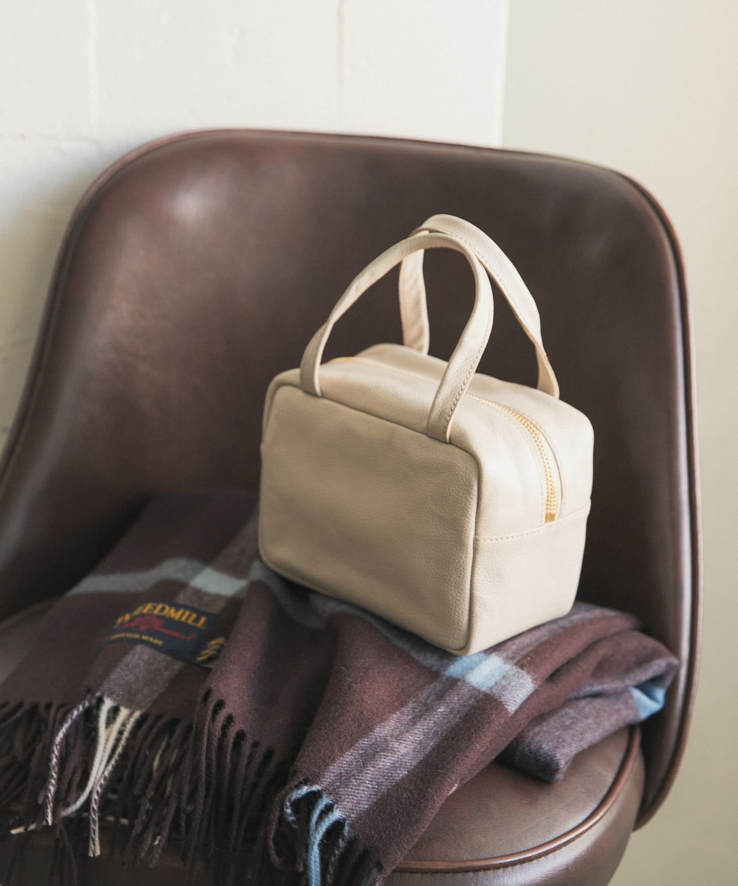 レザーボストンバッグ(one GREIGE): バッグ｜URBAN RESEARCH公式