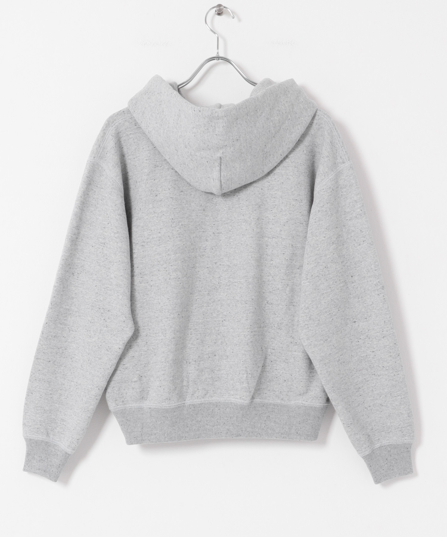 TOP GRAY