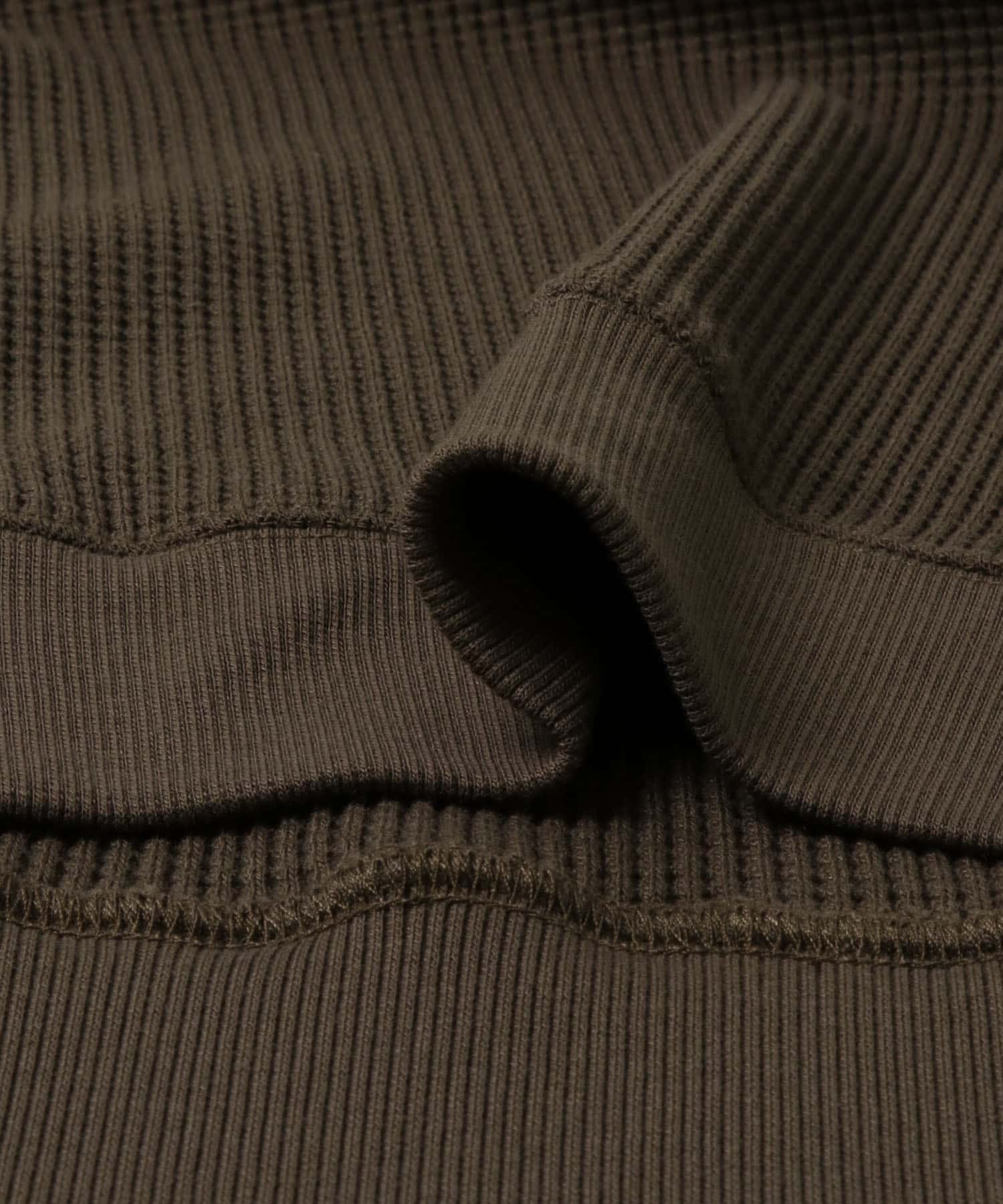 『UR TECH』ワッフルロングスリーブTシャツ BROWN M
