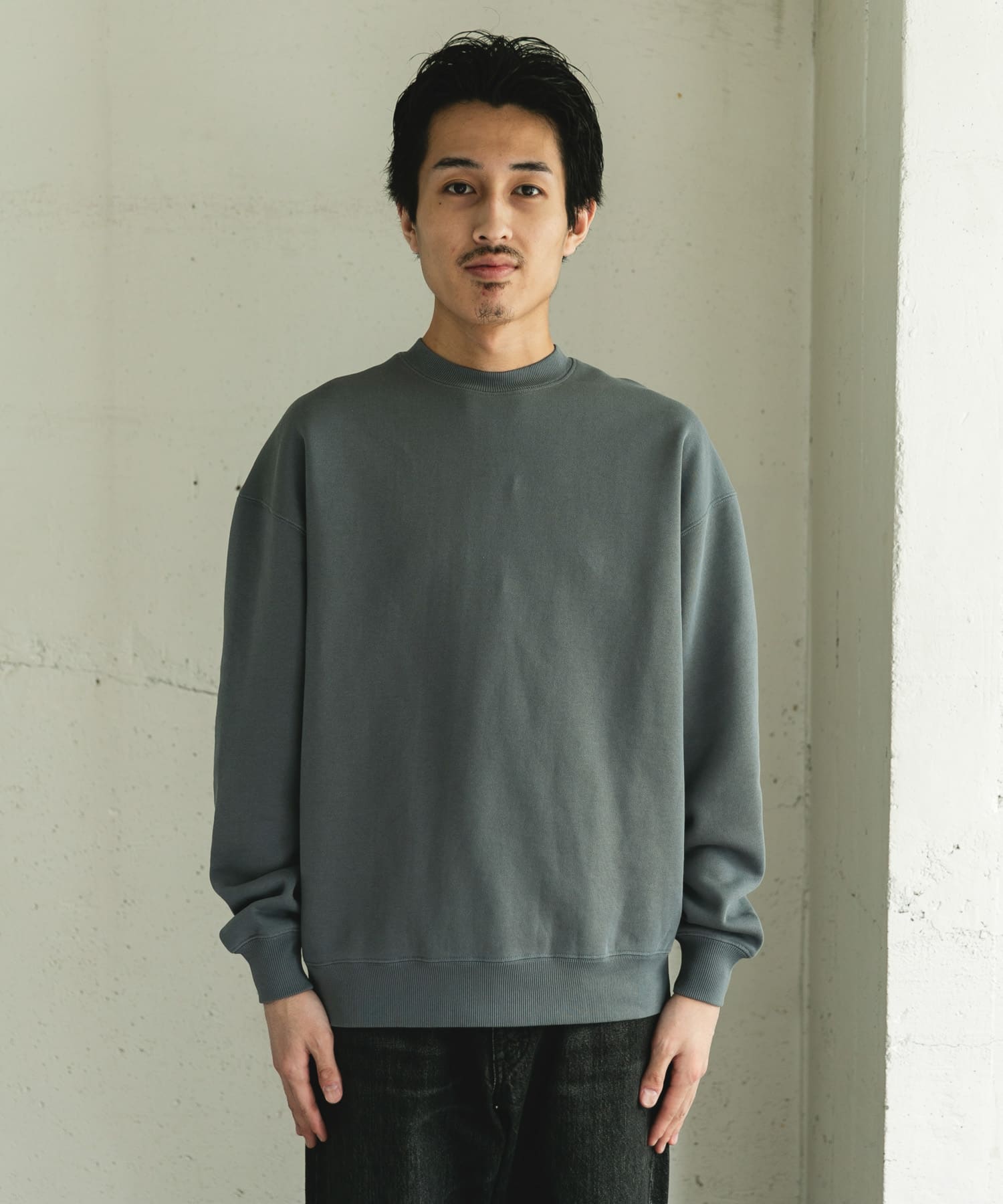 UR TECH』ピグメントダイ裏起毛スウェット(M BLACK): トップス｜URBAN