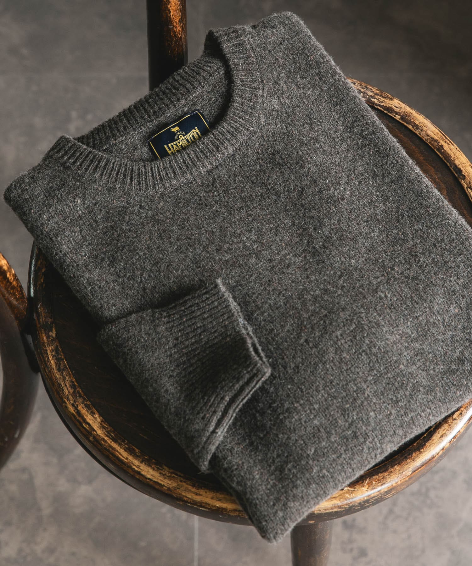 ハミルトンウールクルーネックニット