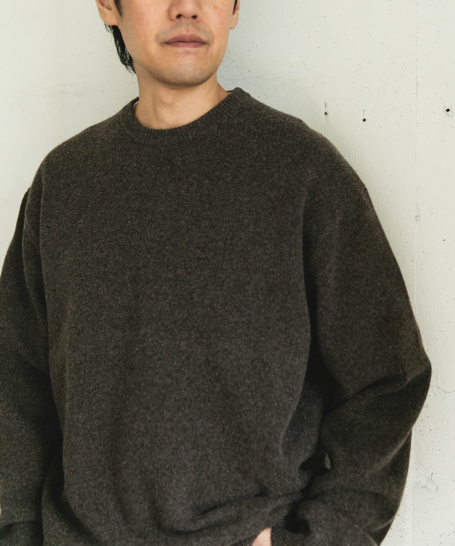 ハミルトンウールクルーネックニット(M MIX BROWN): トップス｜URBAN 