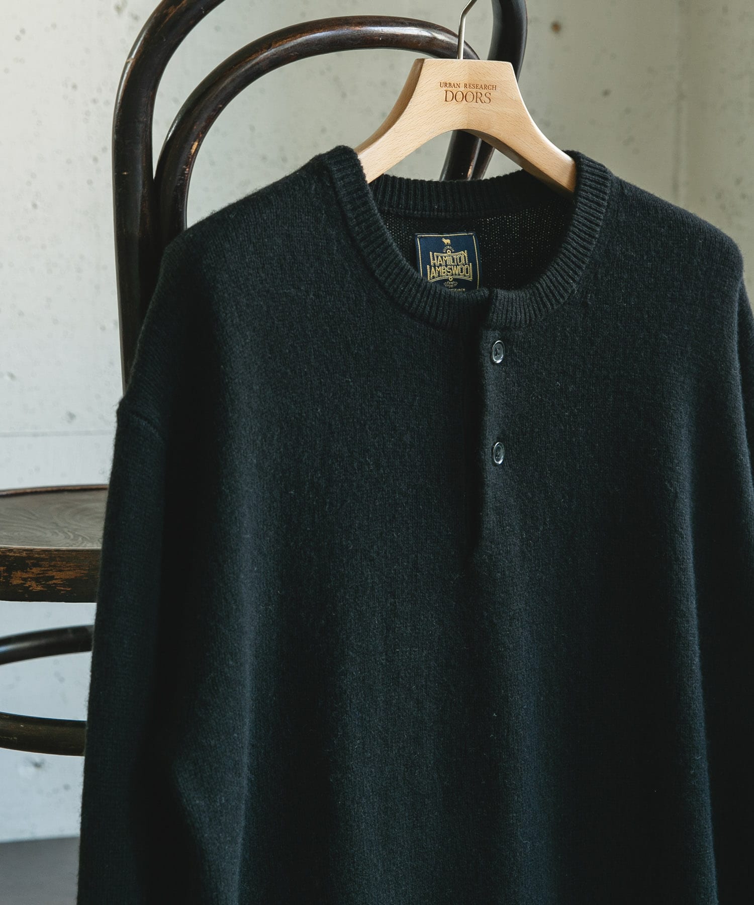 ハミルトンウールヘンリーネックニット BLACK M