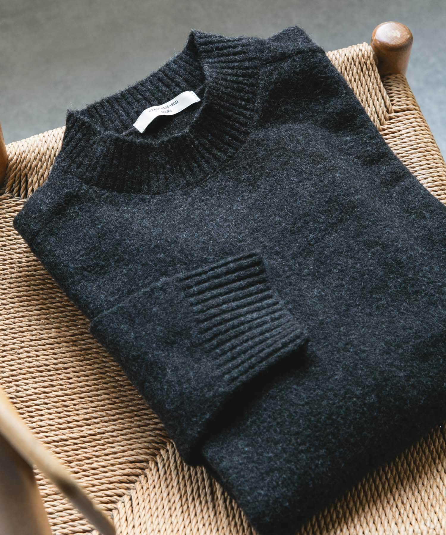 ウール混もちもちハイネックニット CHARCOAL M