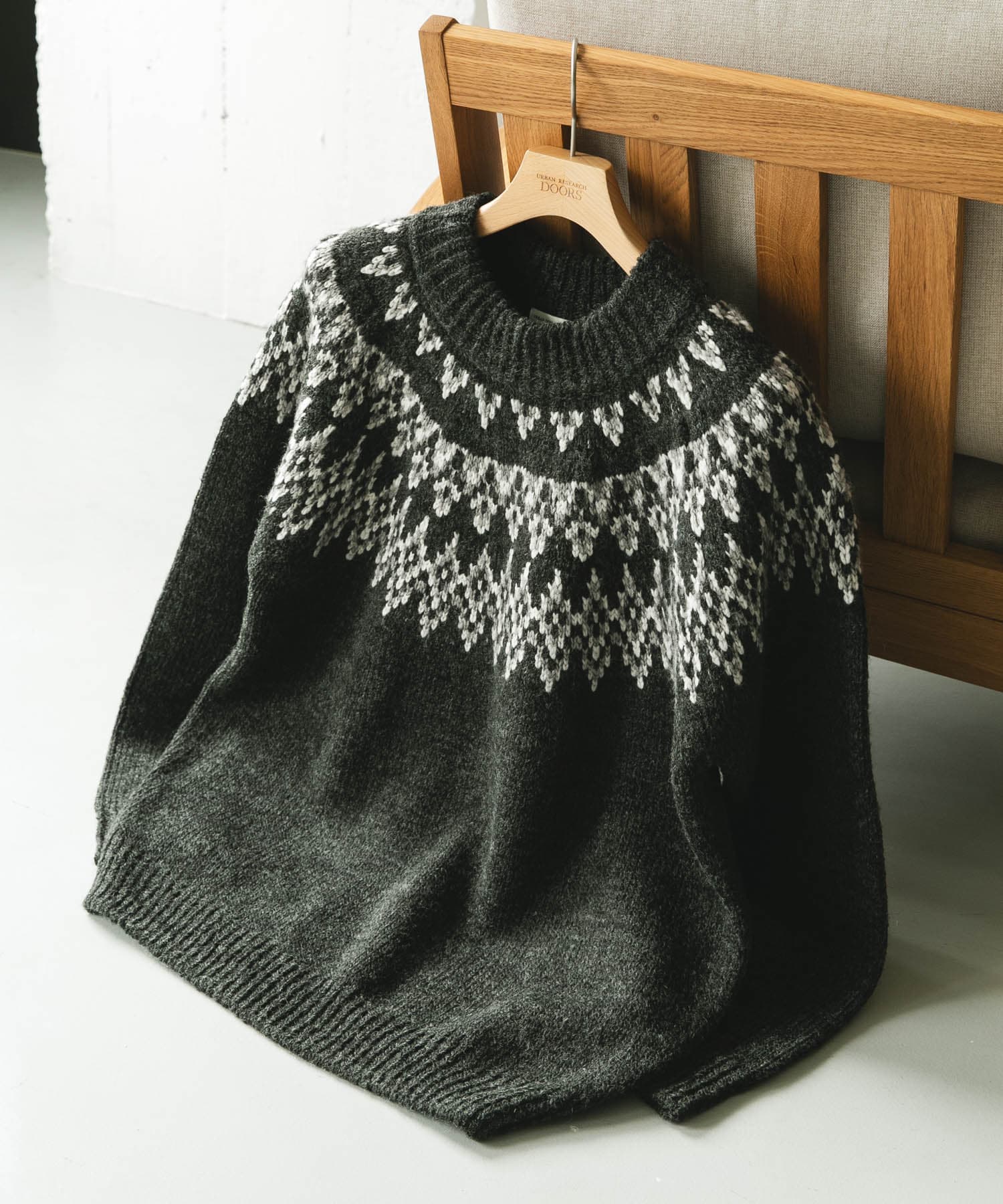 求心柄モックネックニット CHARCOAL M