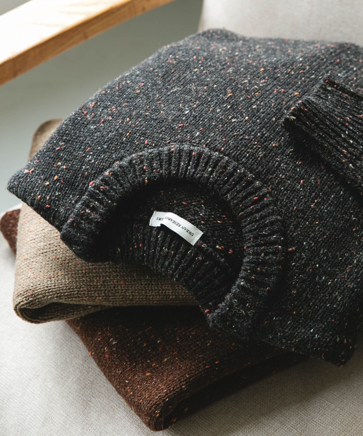 ウールブレンドネップクルーネックニット CHARCOAL M