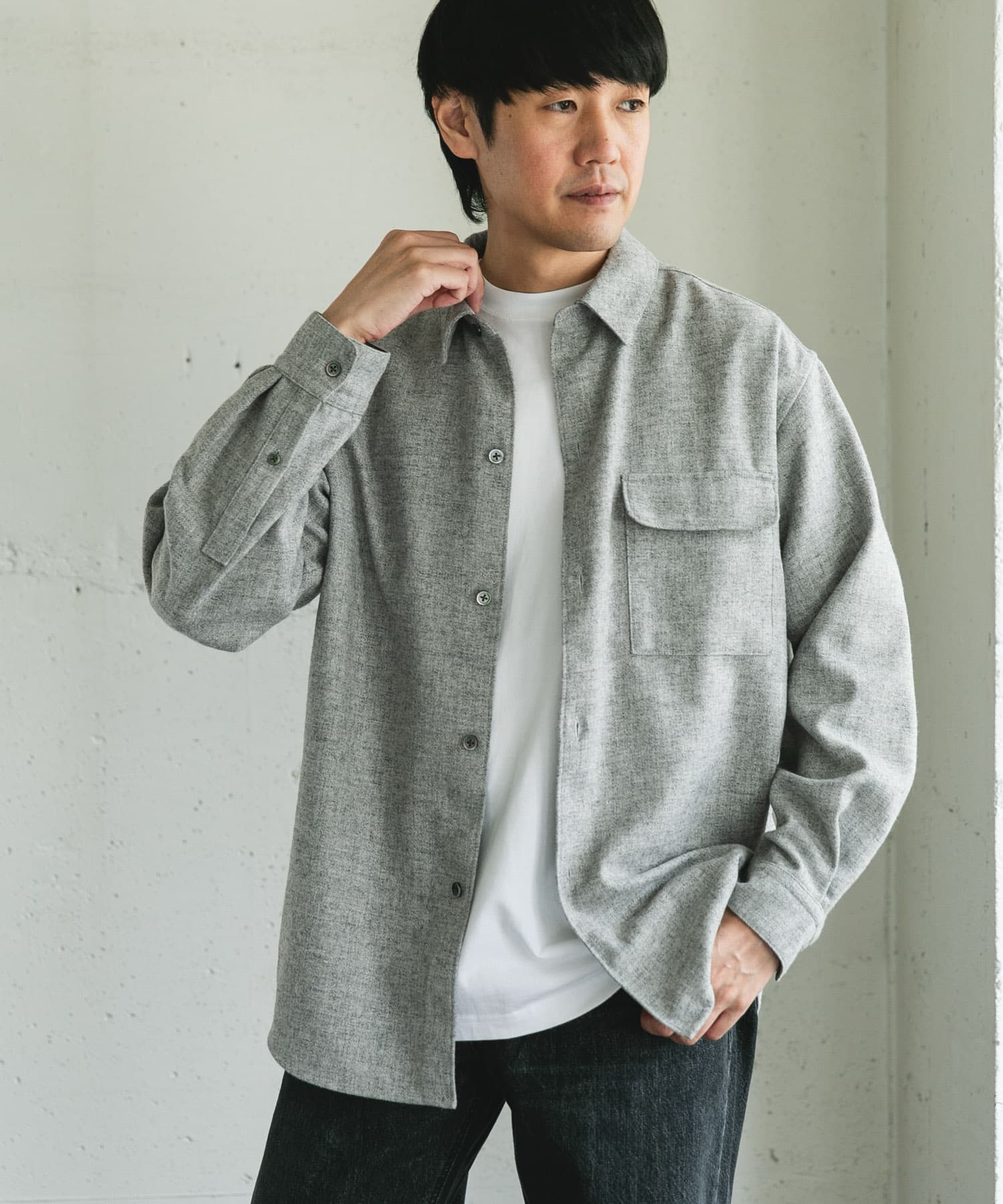 TOP GRAY