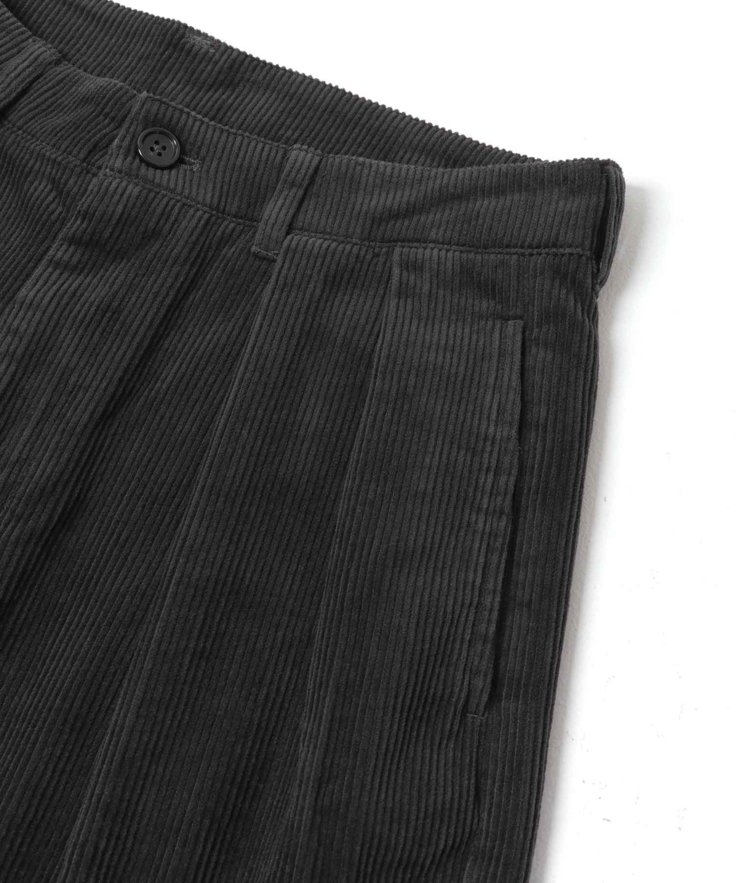 2タック太畝コーデュロイパンツ CHARCOAL M
