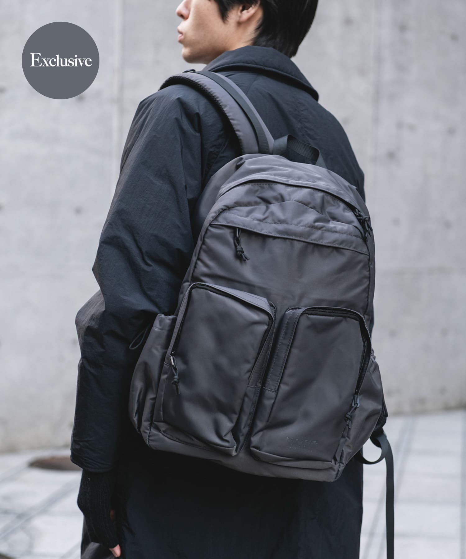 別注』YAKPAK×DOORS マルチポケットデイパック(- BLACK): バッグ