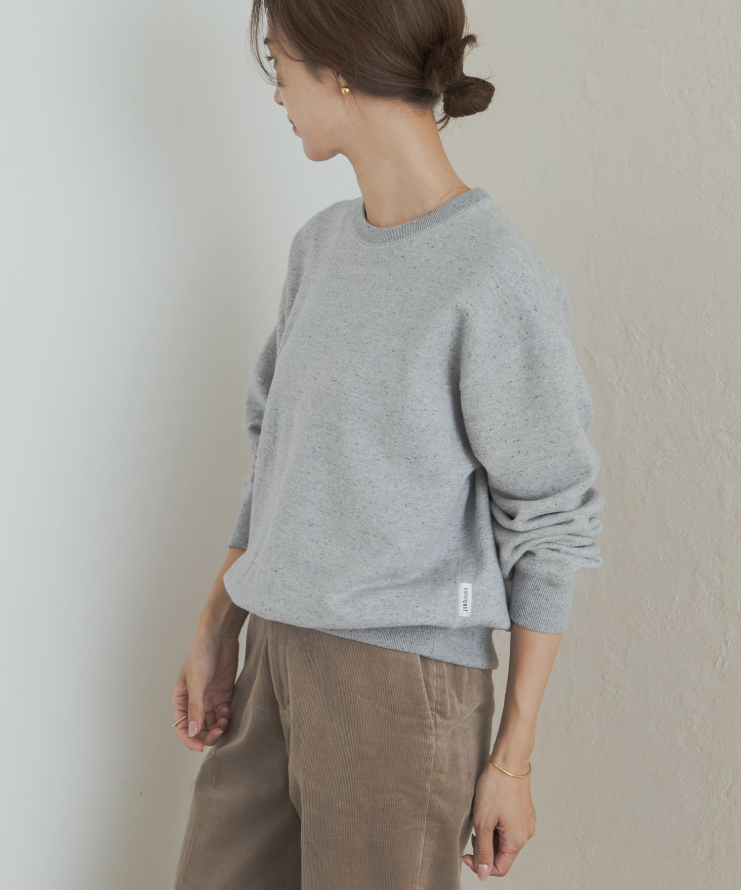 TOP GRAY
