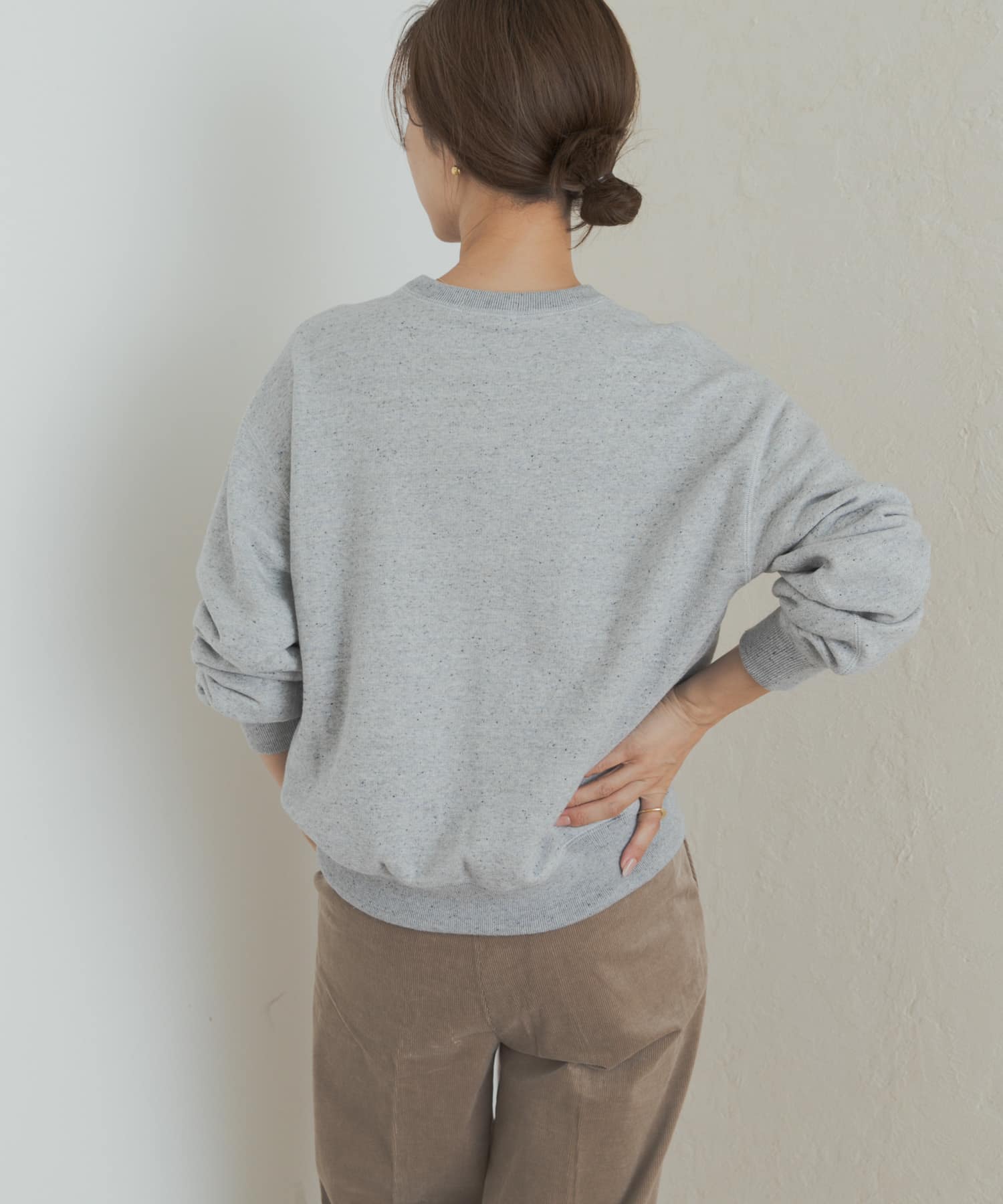 TOP GRAY