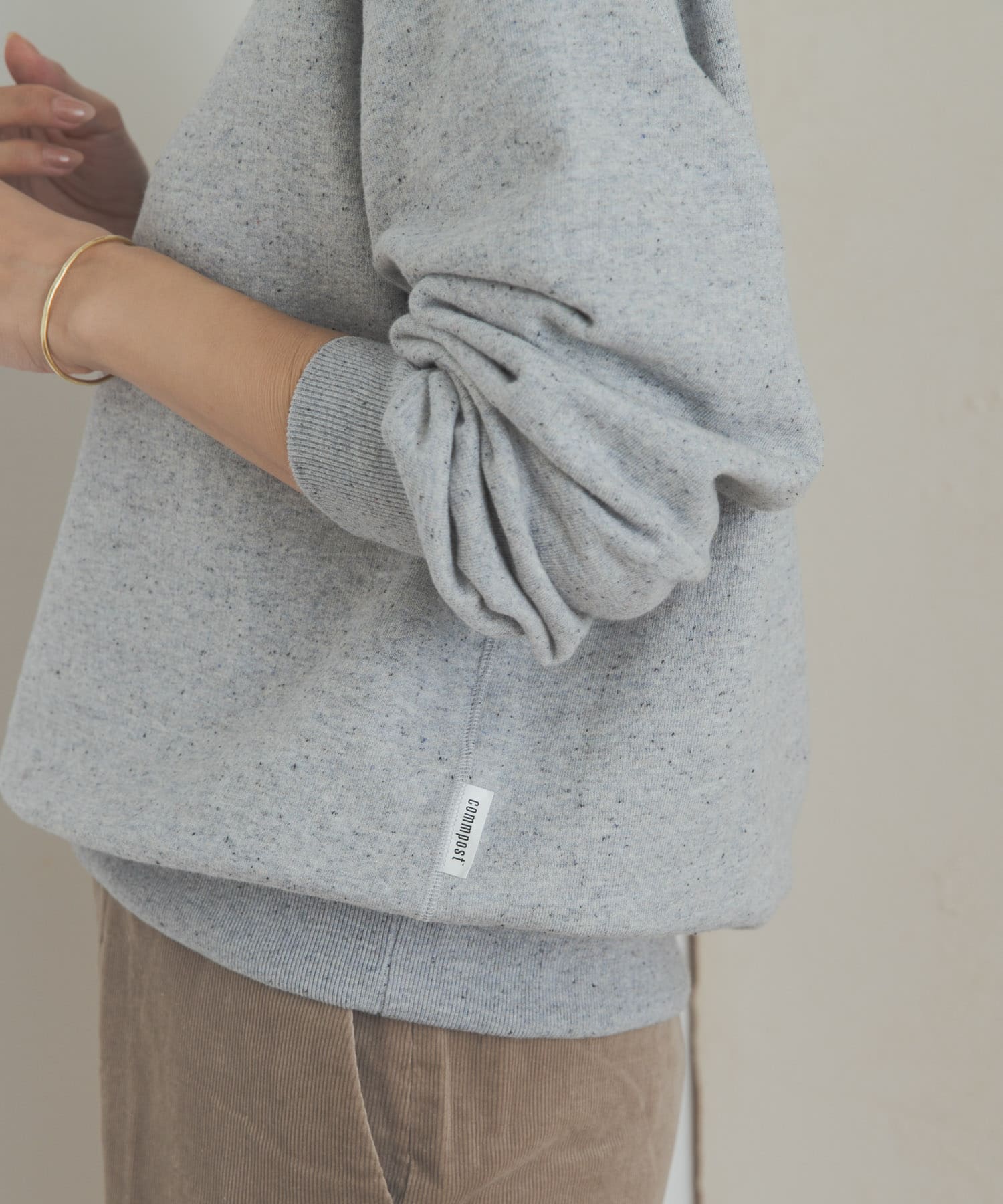 TOP GRAY