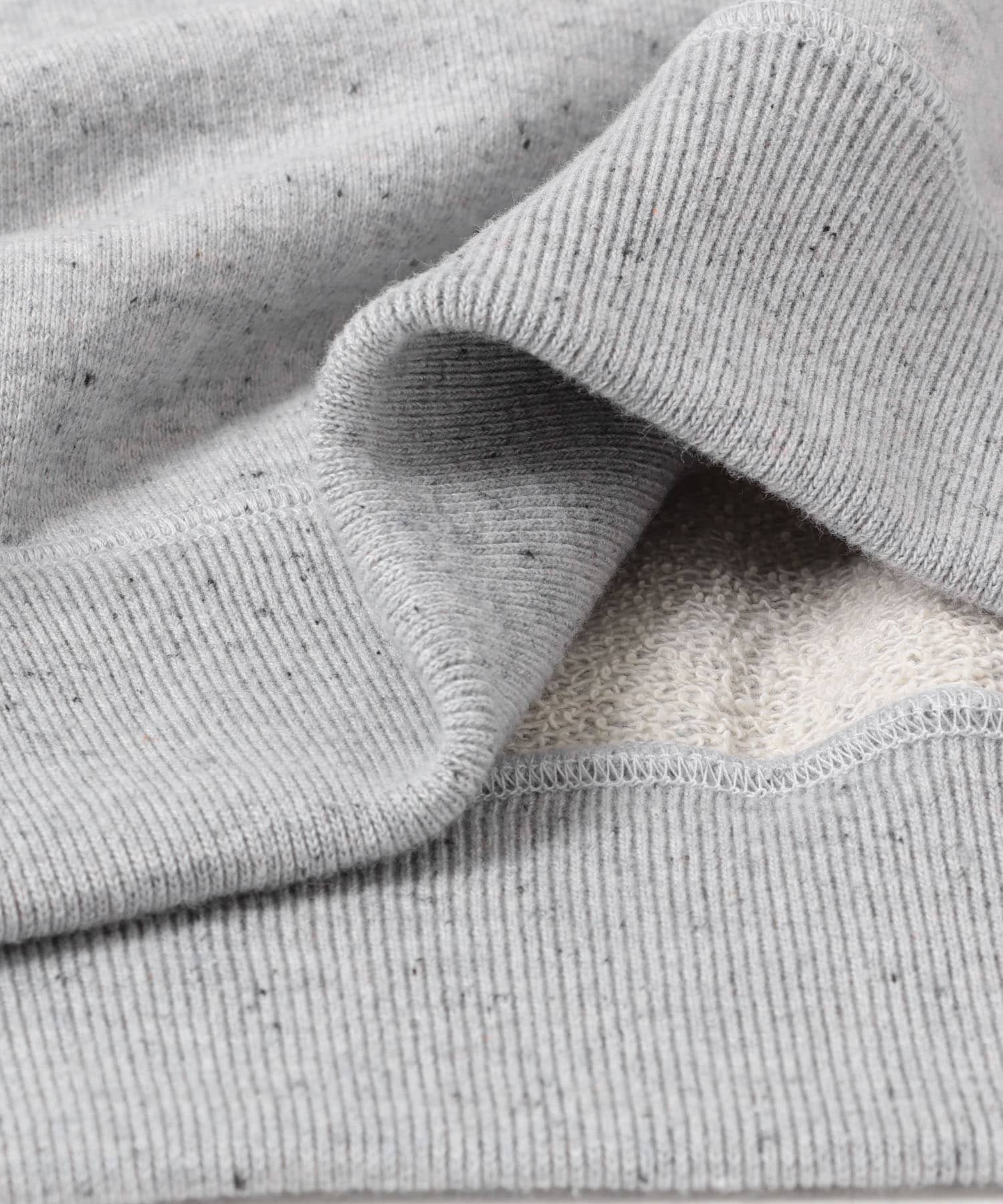 TOP GRAY