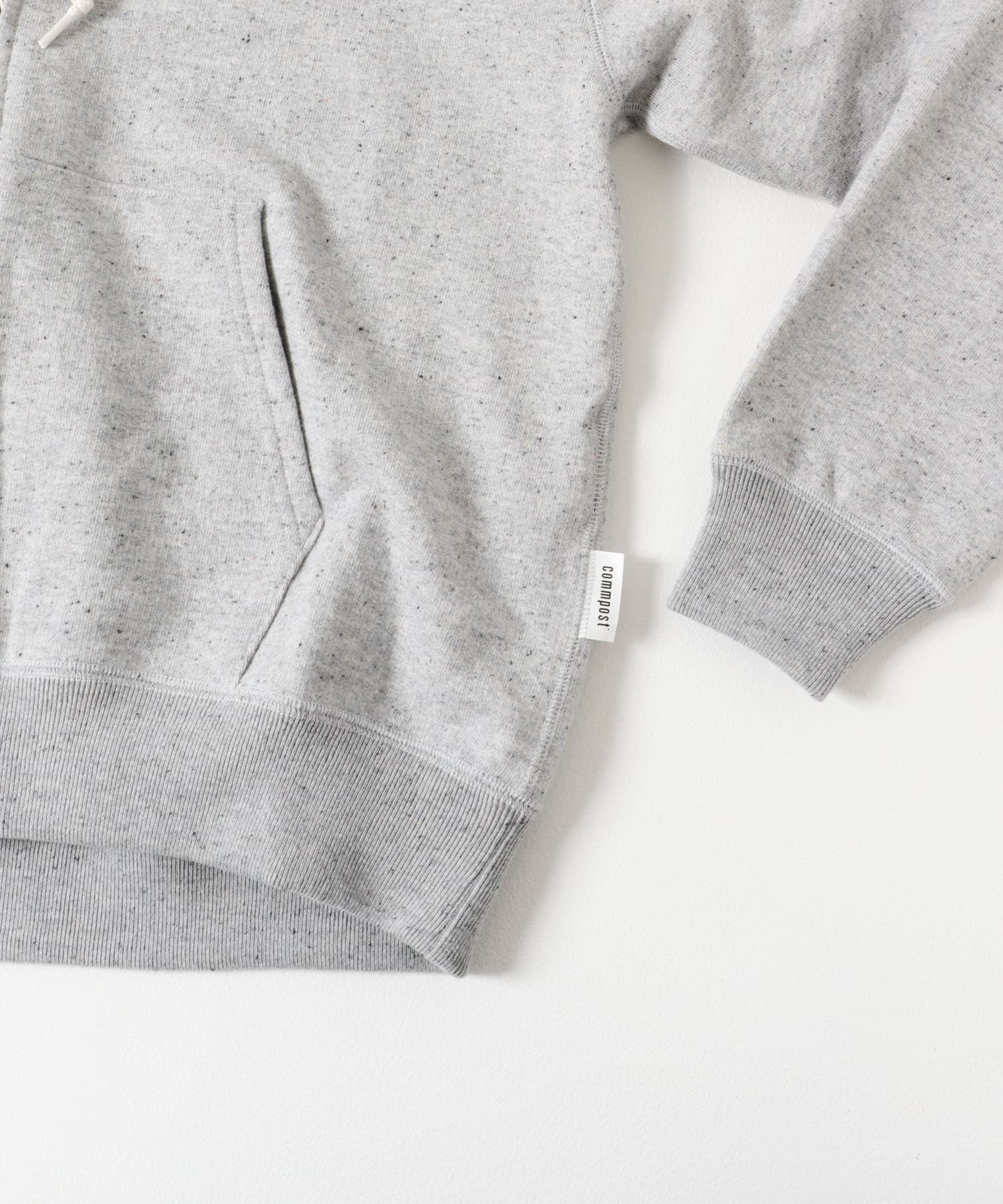 TOP GRAY