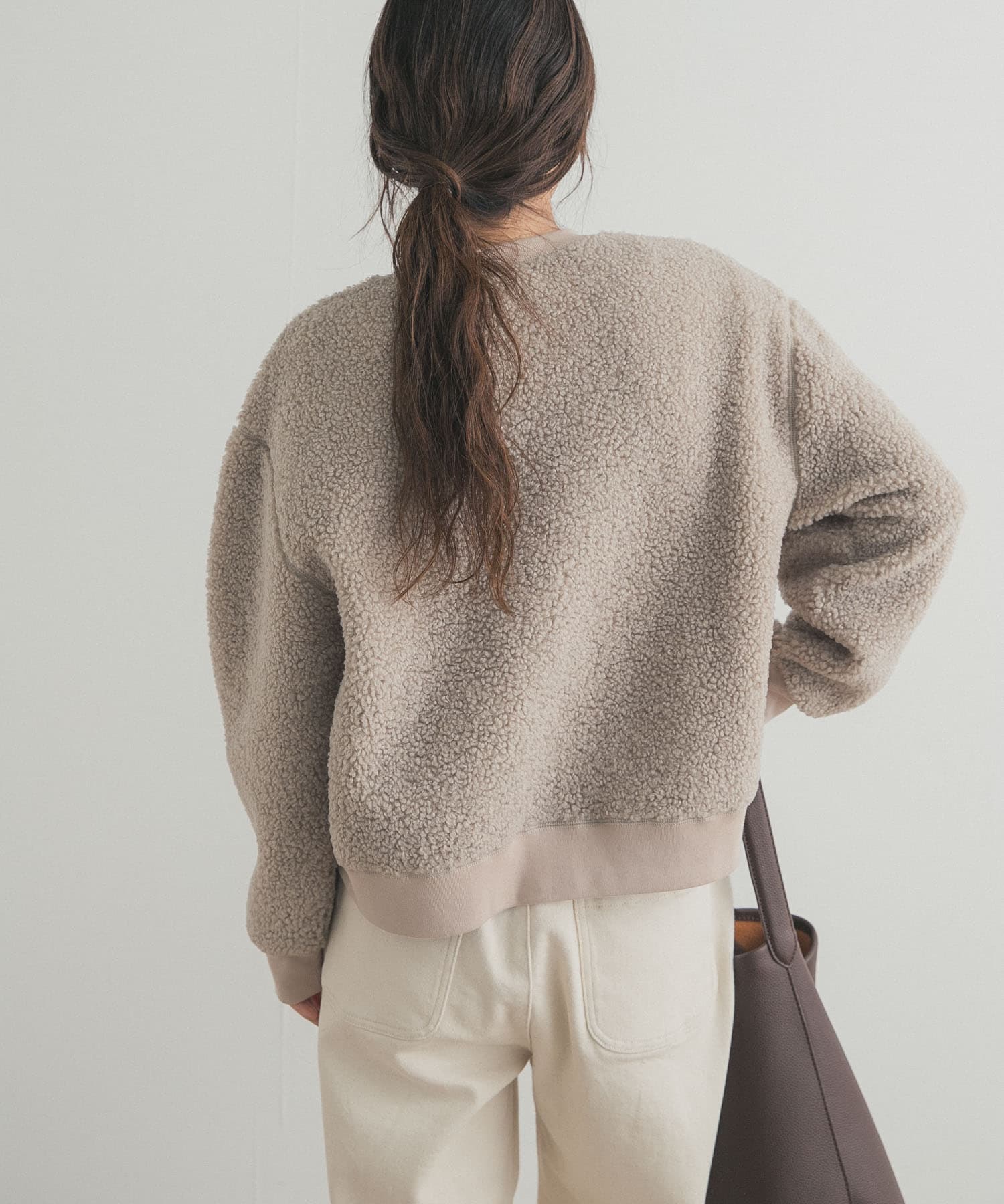 L/BEIGE