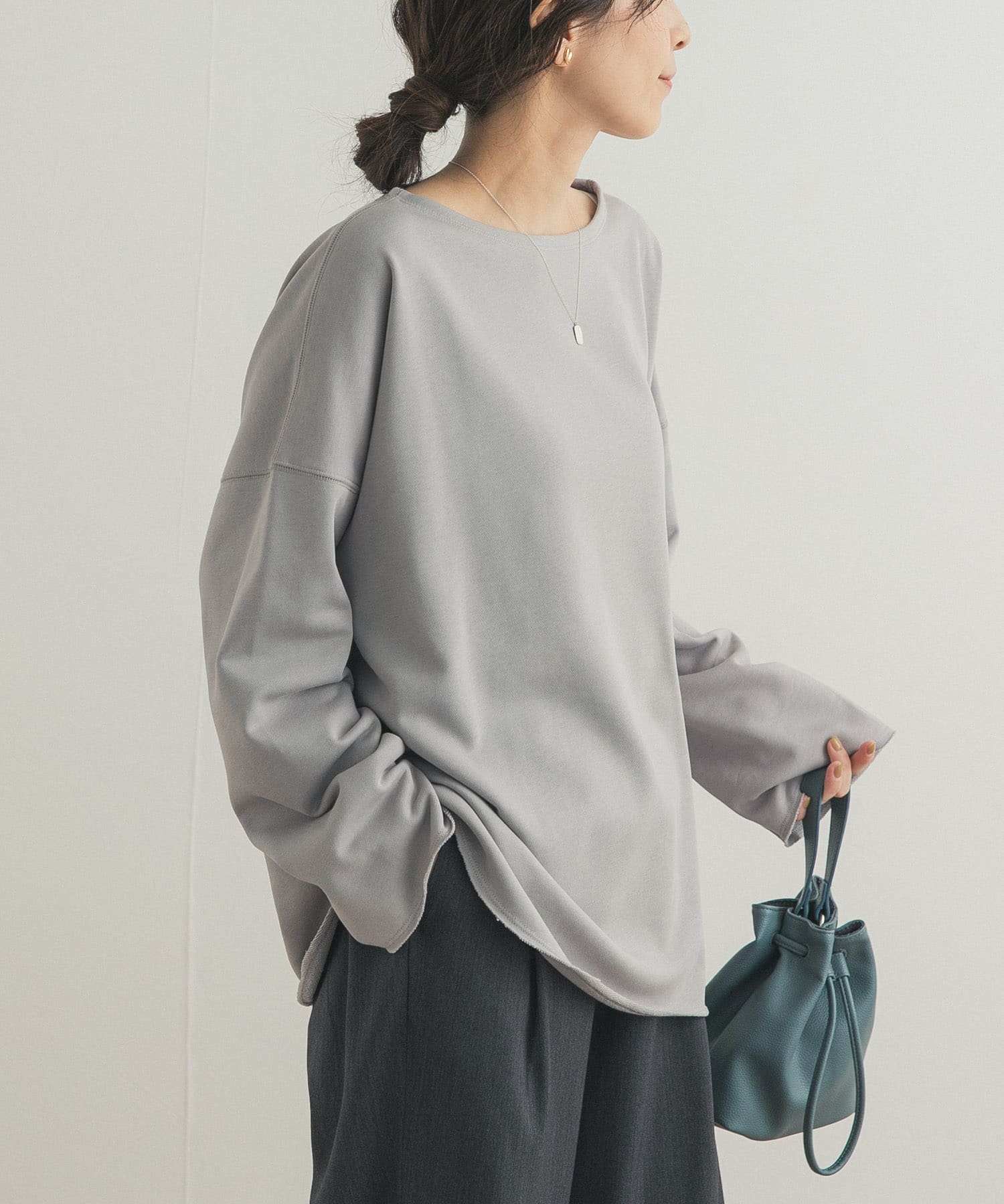 ニュアンスルーズプルオーバー