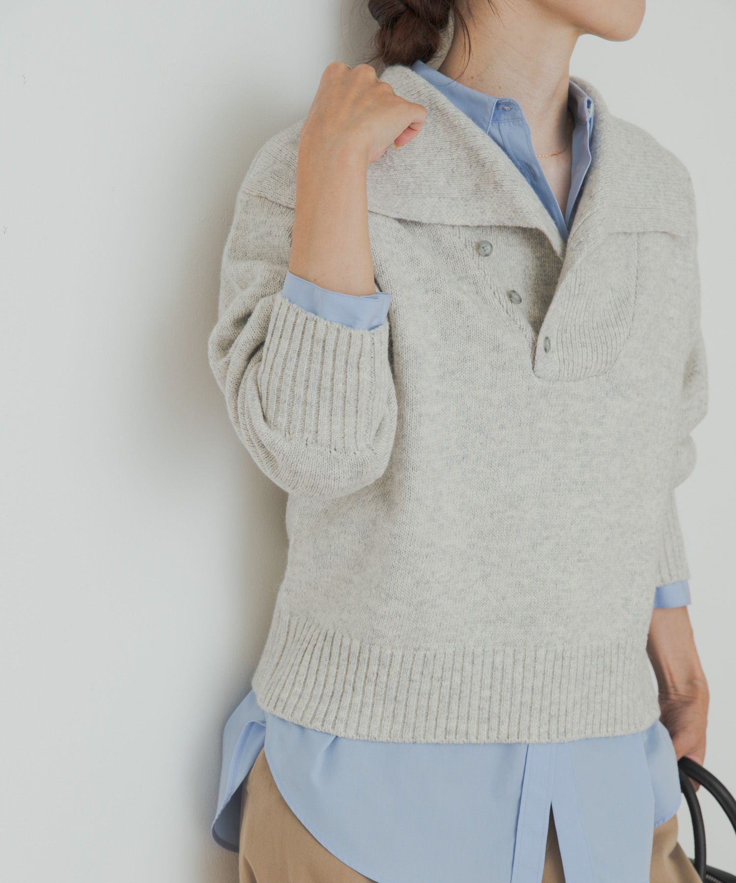 TOP GRAY