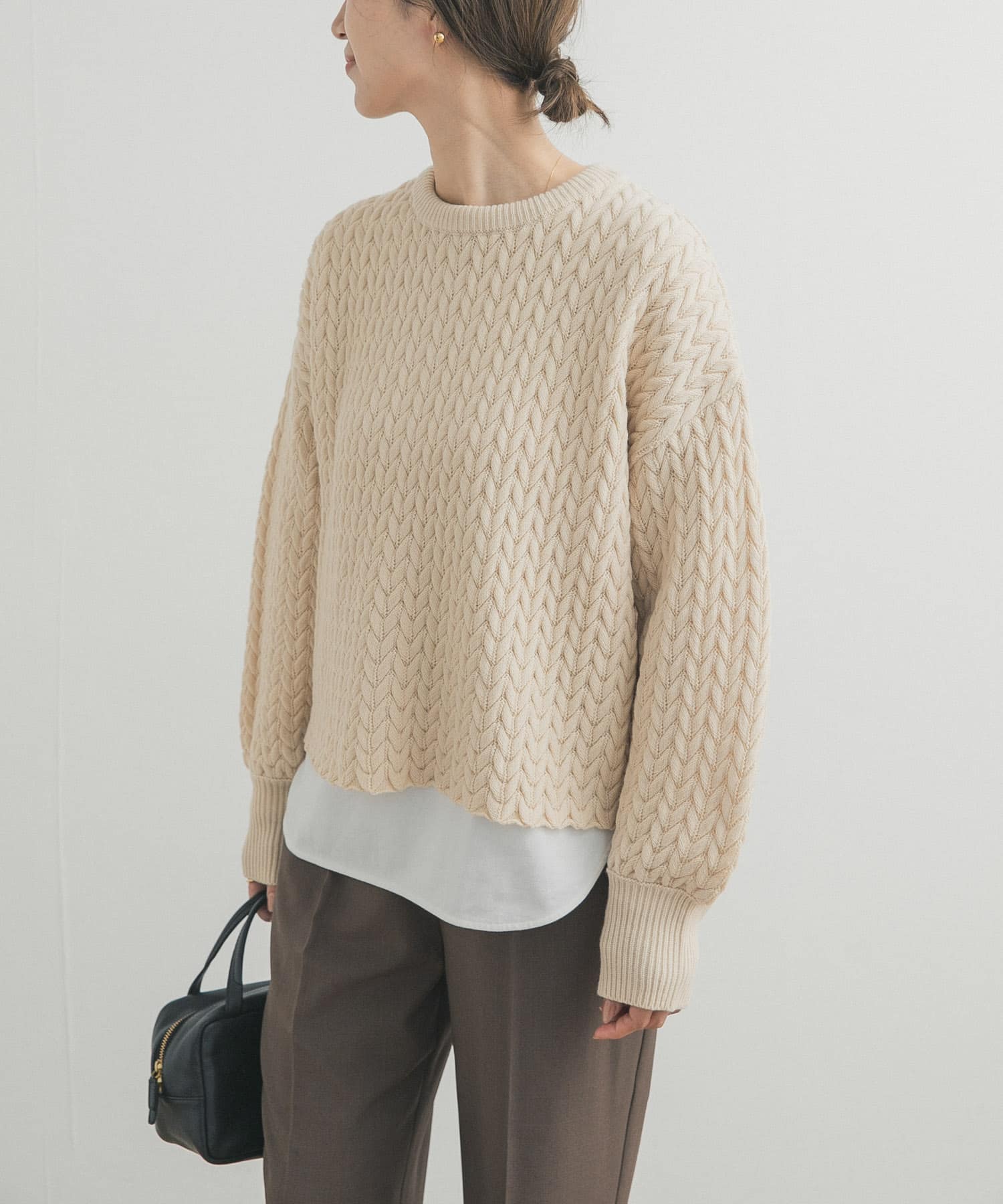L.BEIGE