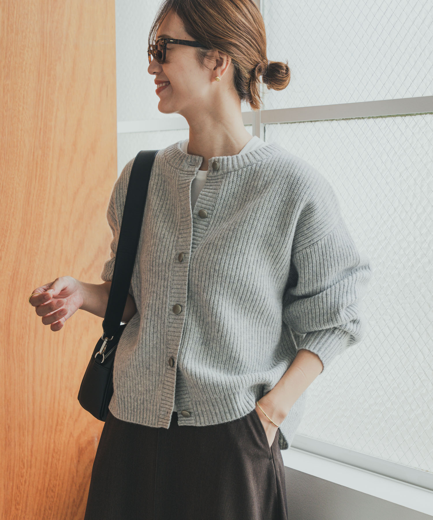 LIGHT GRAY
