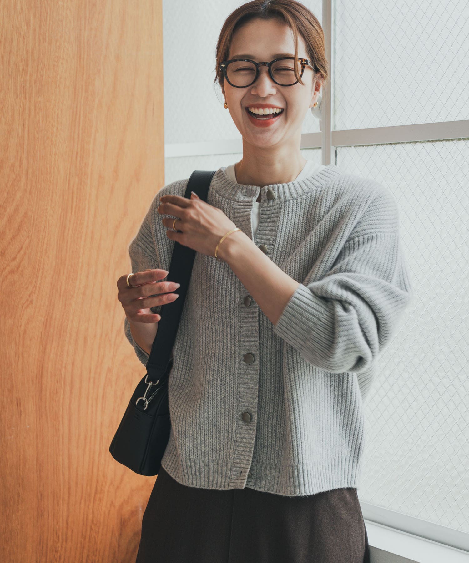 LIGHT GRAY