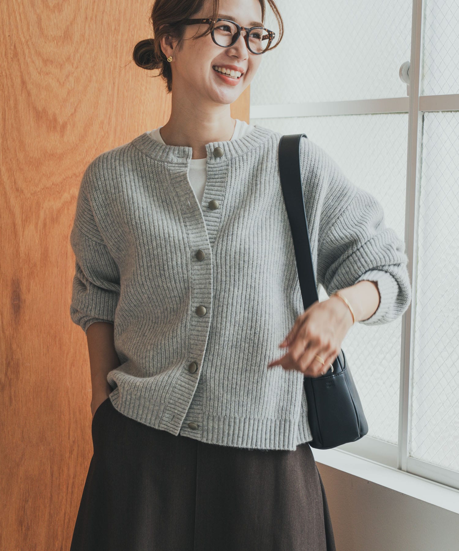 LIGHT GRAY