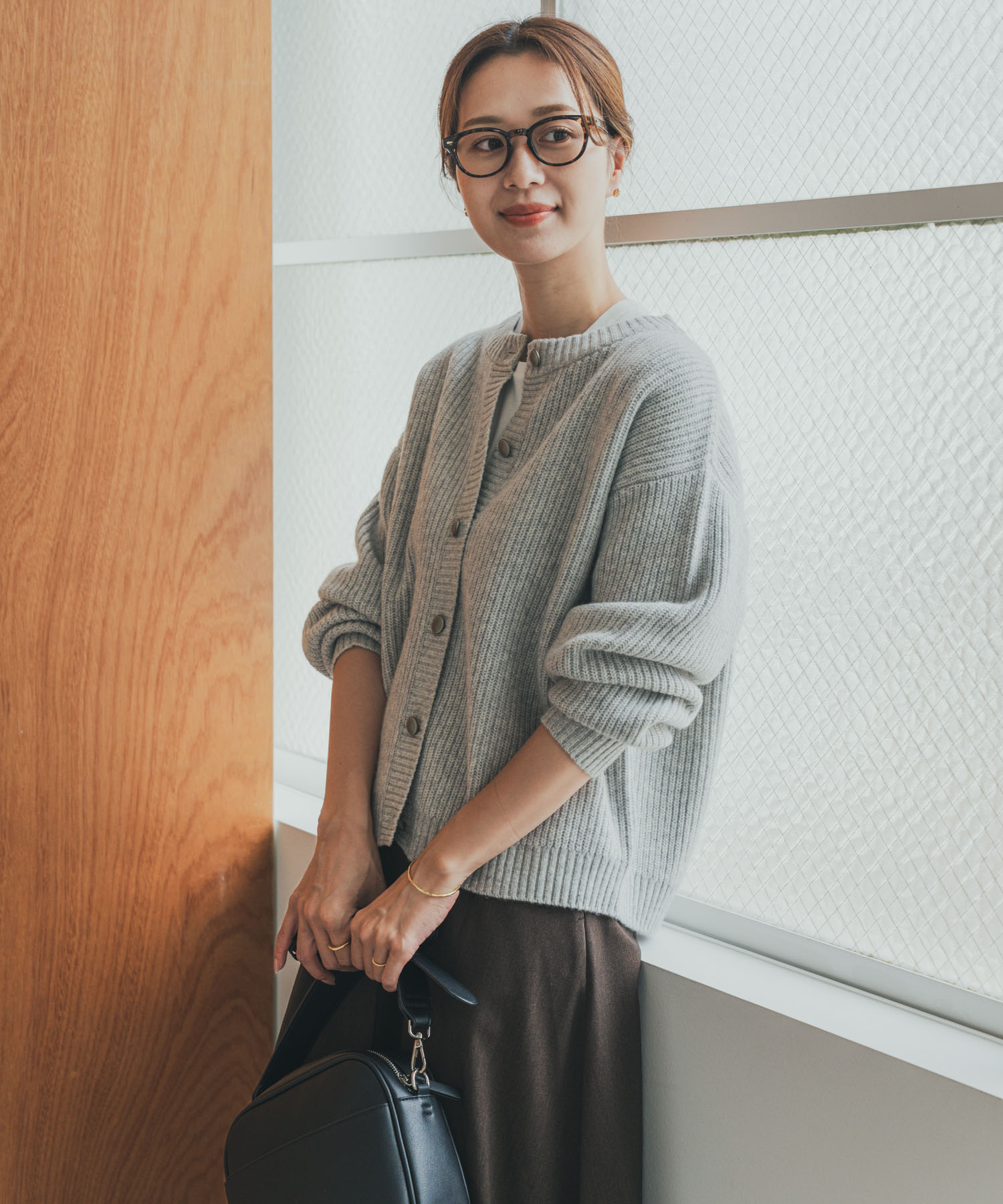 LIGHT GRAY
