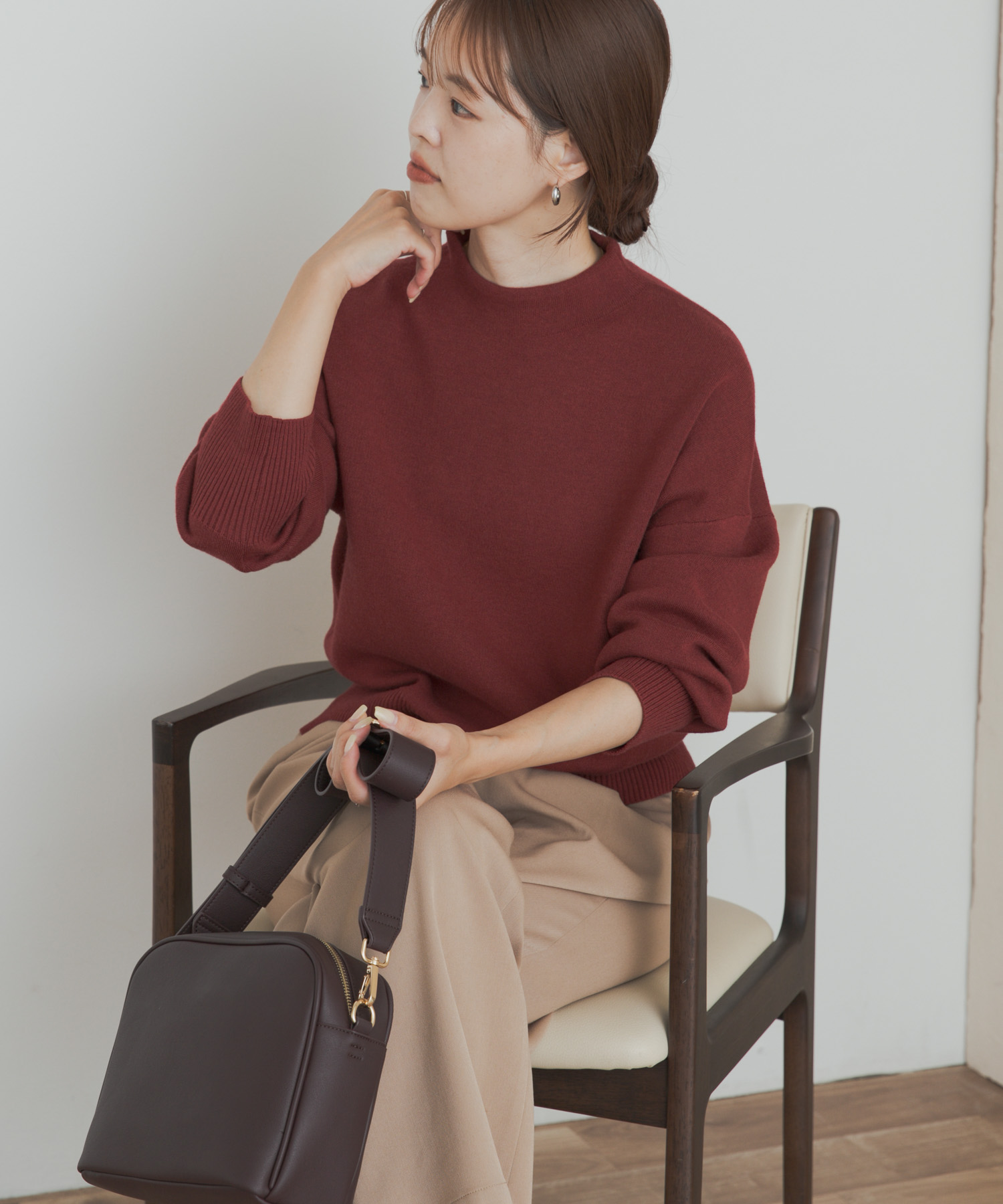 『蓄熱』ボトルネックKNITプルオーバー RED M