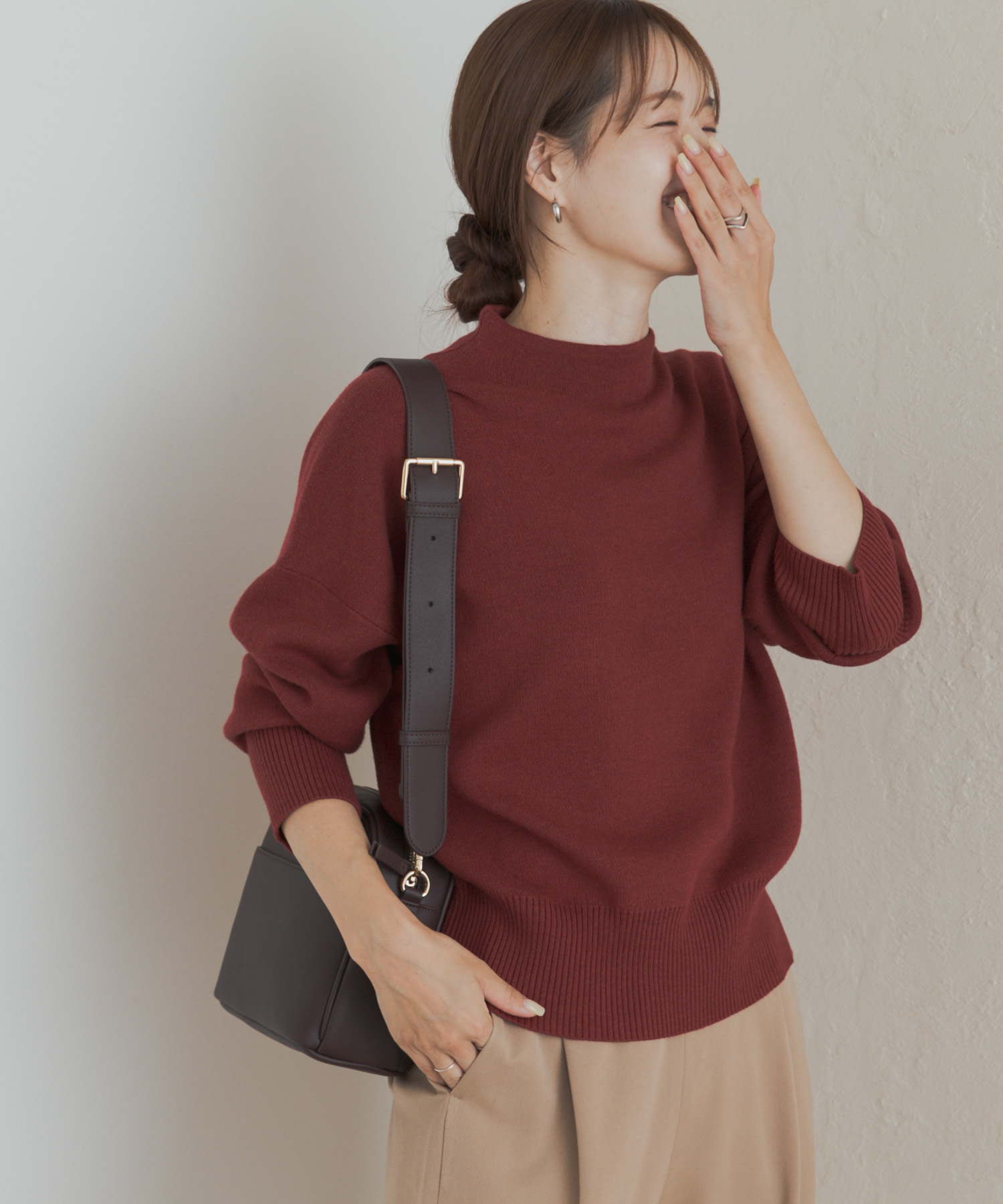 『蓄熱』ボトルネックKNITプルオーバー RED M