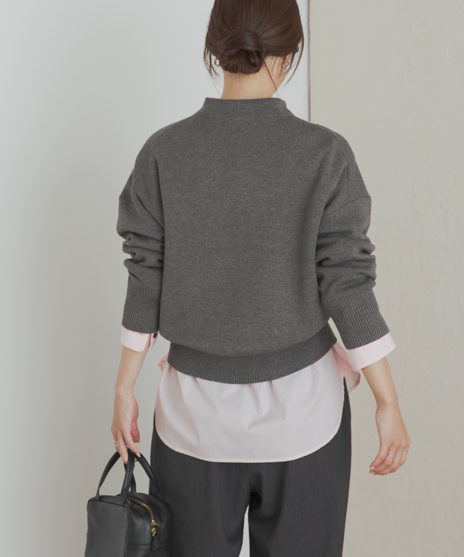 TOP GRAY